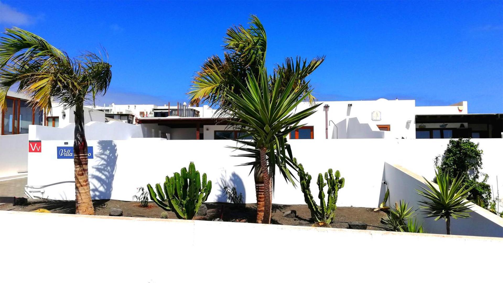 Nitho - Heated Pool, Panoramic View, Privacy Villa Playa Blanca (Lanzarote)