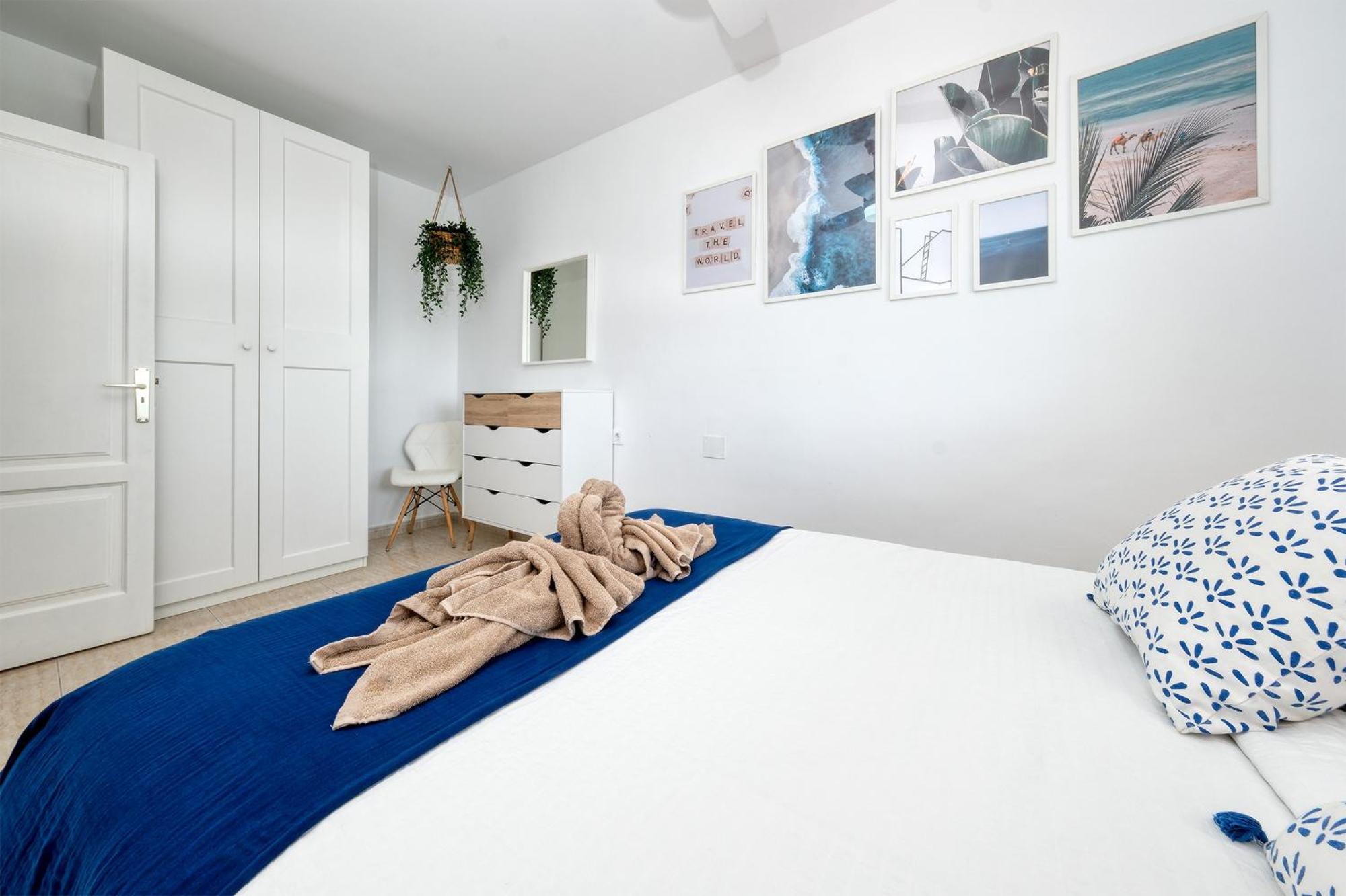 Casa Rame Beachfront, Amazing Seaview, Air-con