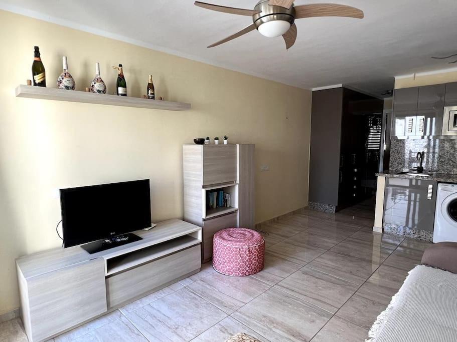 Casa Logan, 1 Bedroom With Communal Pool