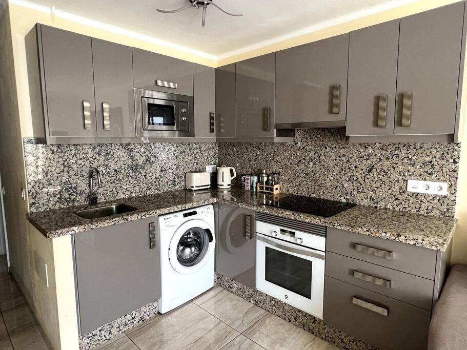 Casa Logan, 1 Bedroom With Communal Pool Apartment Puerto del Carmen (Lanzarote)