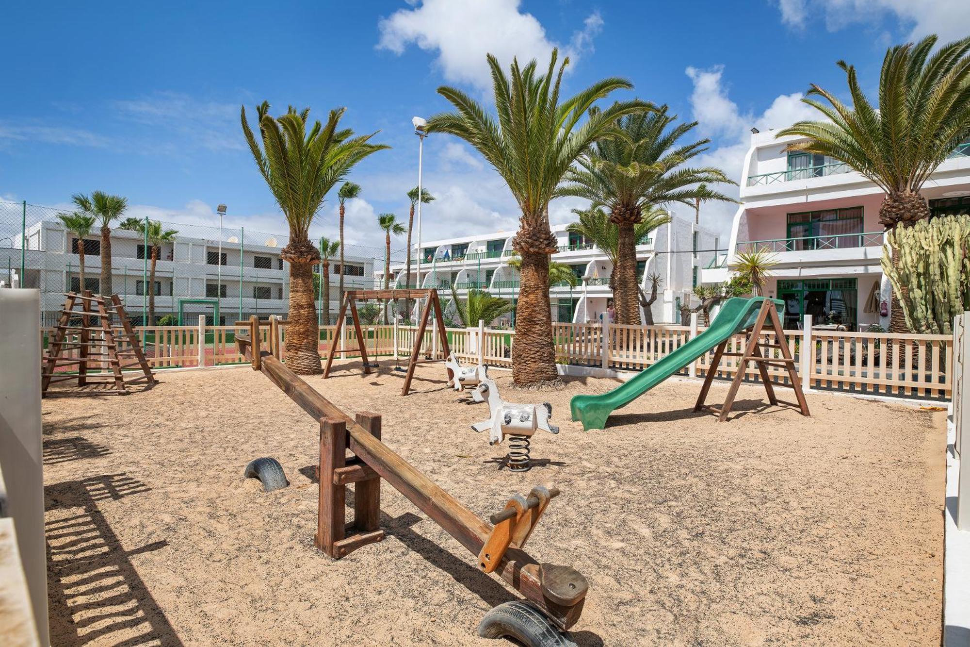 A 1 Minuto De Playa * Puerto del Carmen (Lanzarote)