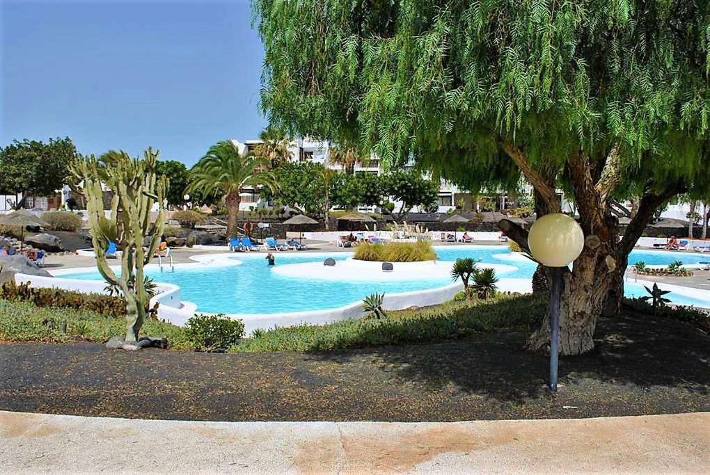 Maria B * Costa Teguise