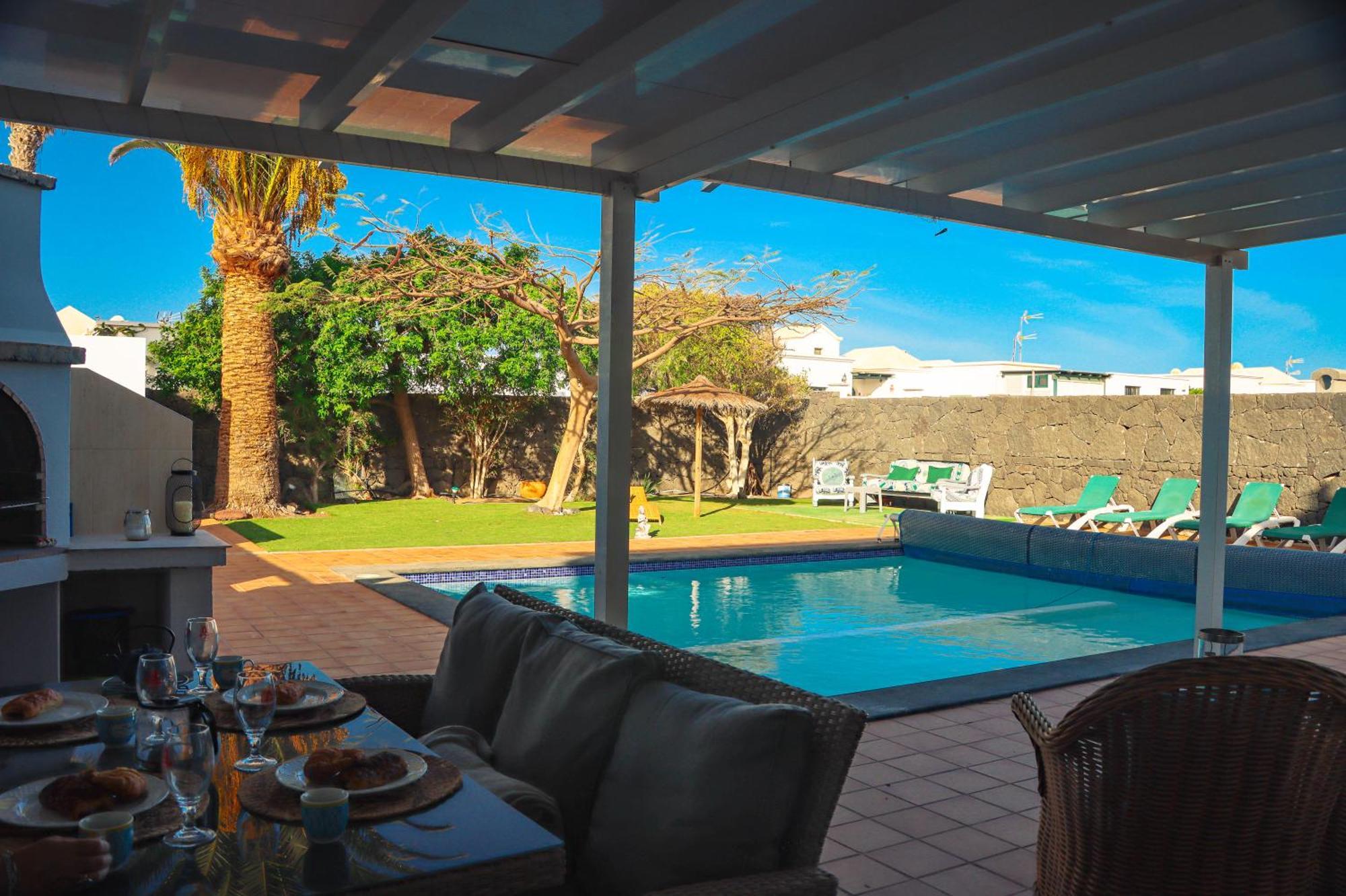 Bueno Vida Yaiza (Lanzarote)
