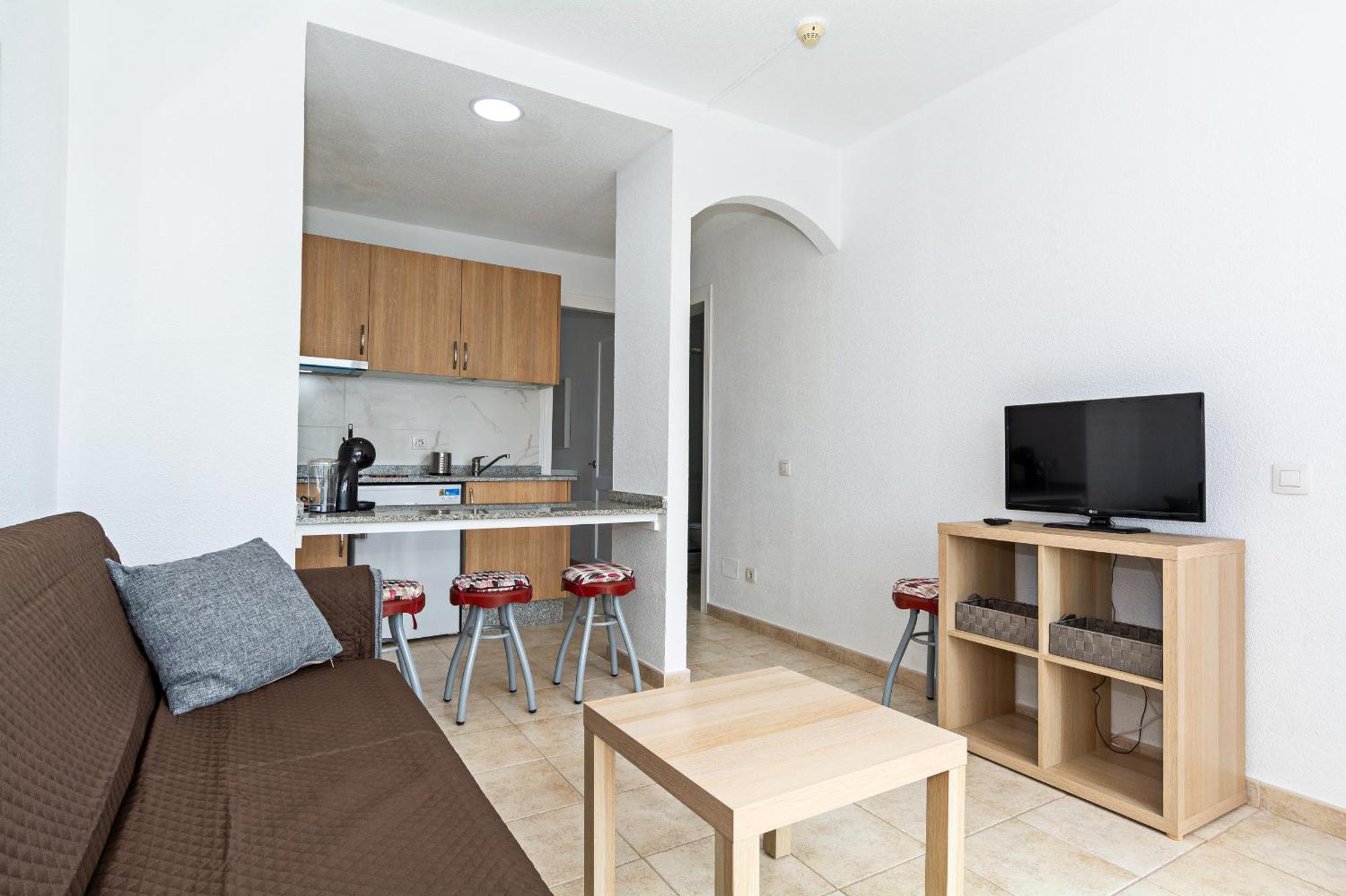 Guasimeta Duplex - Pool & Balcony Apartment Puerto del Carmen (Lanzarote)