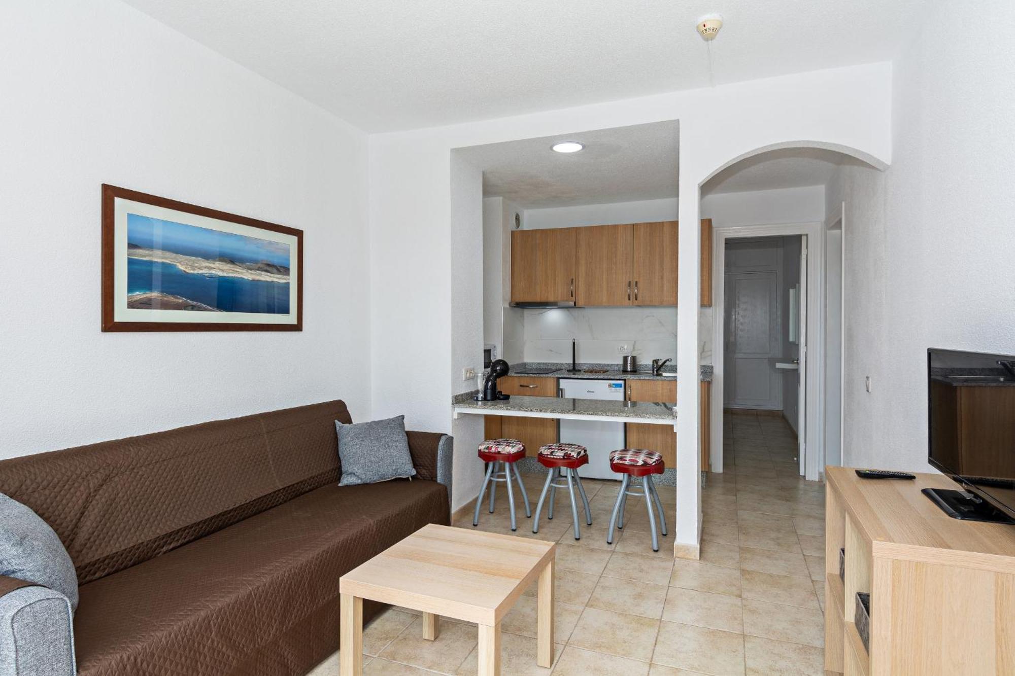Guasimeta Duplex - Pool & Balcony Puerto del Carmen (Lanzarote)