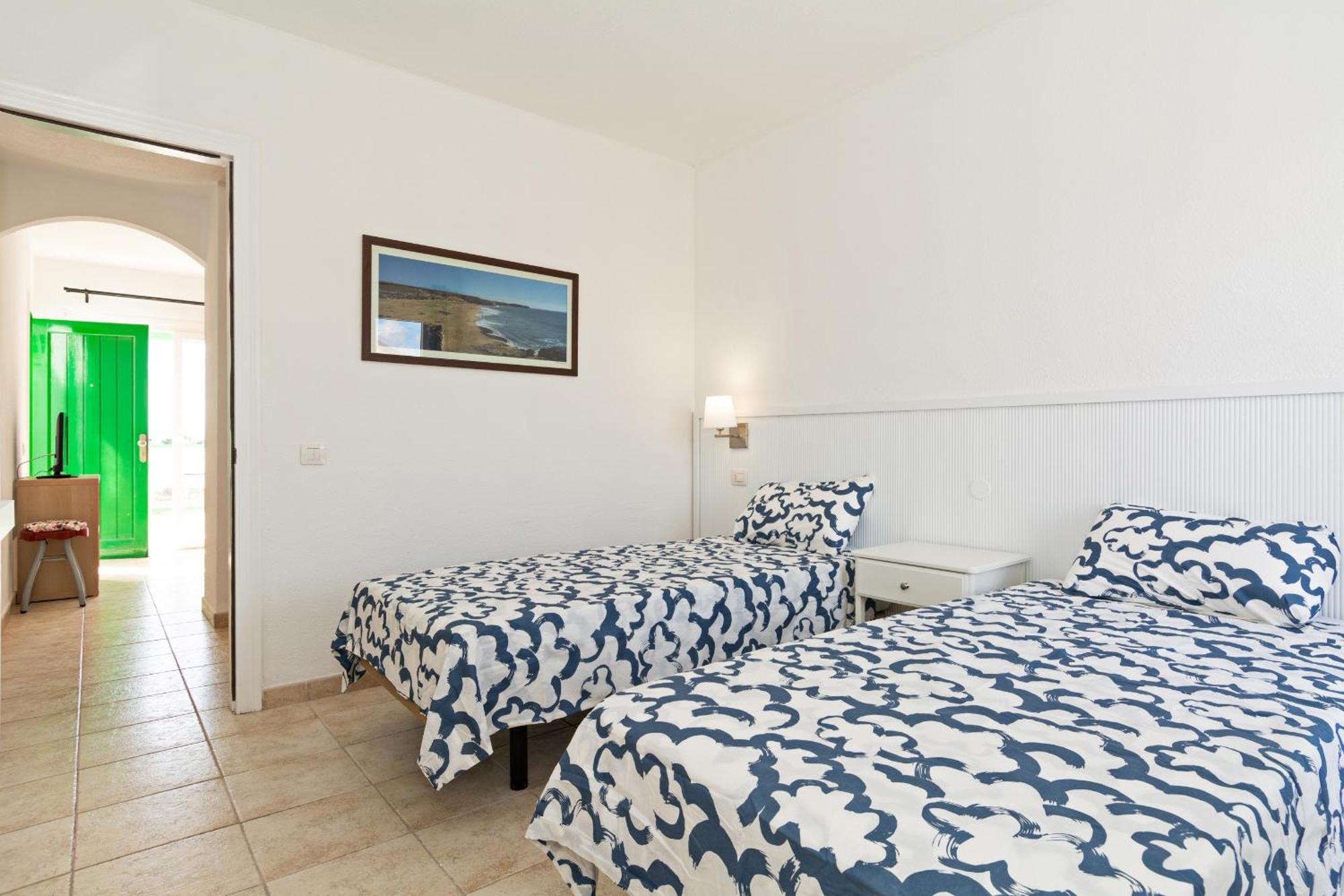 Guasimeta Duplex - Pool & Balcony