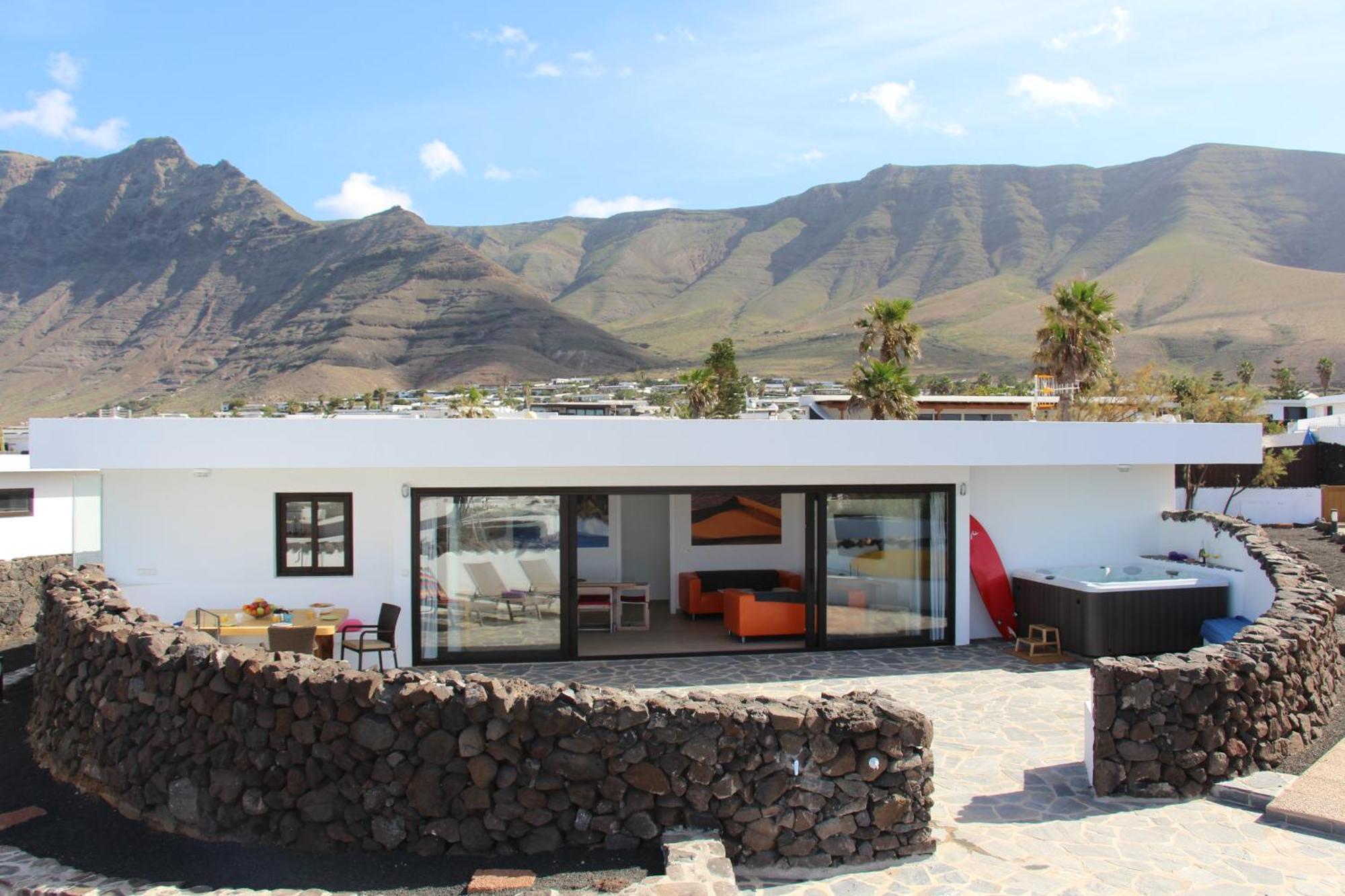 Villa Daidas House With Hot Whirlpool In