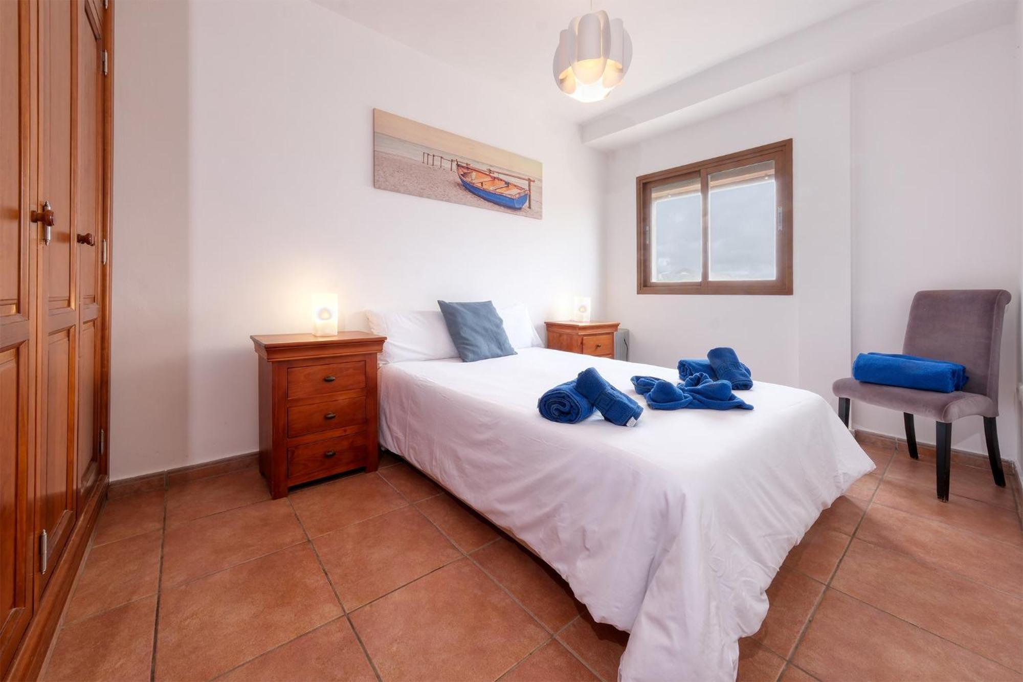 Casa Elin-shared Pool, Fast Wifi Costa Teguise