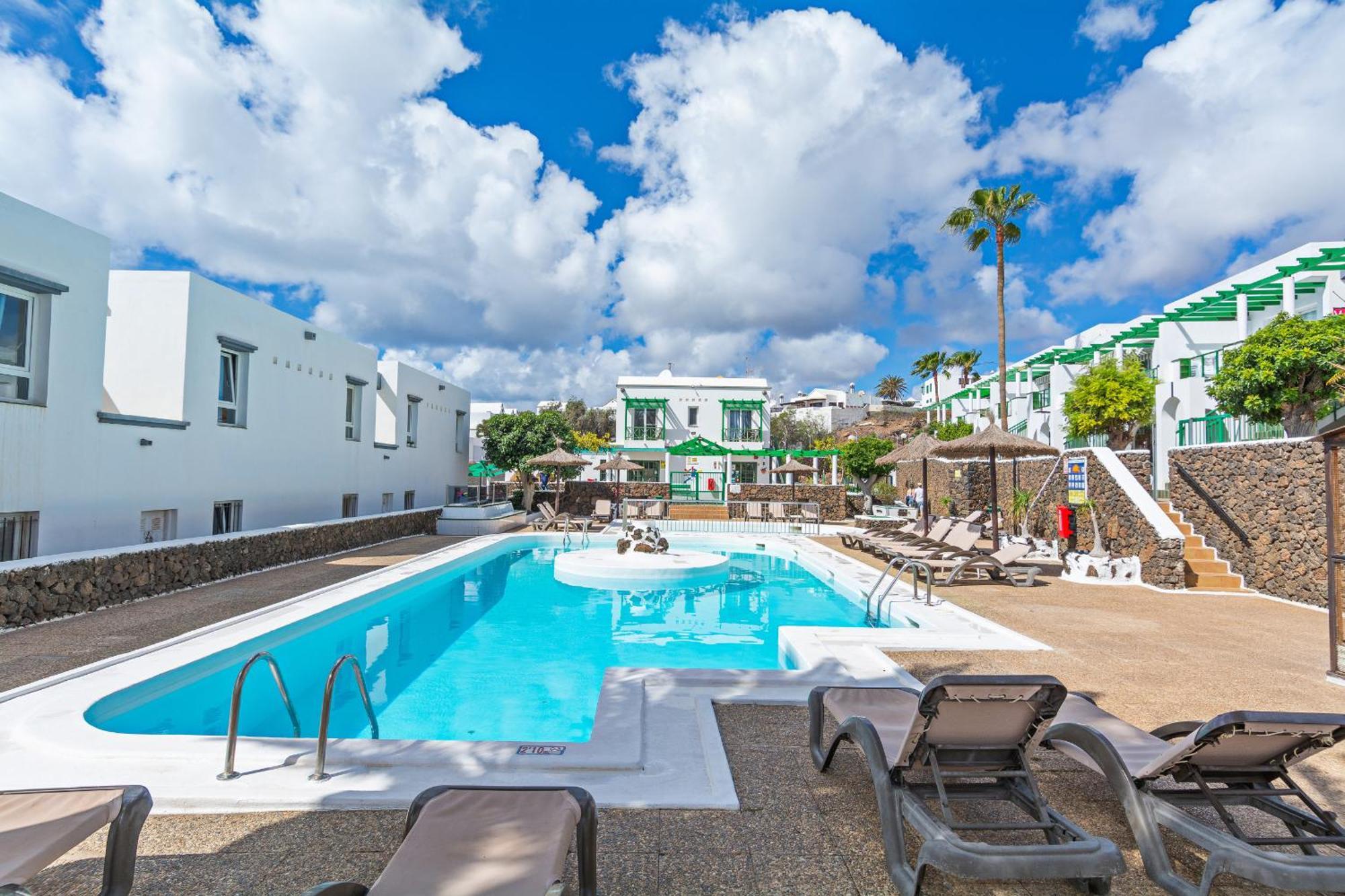 Guasimeta Duplex - Pool & Balcony Puerto del Carmen (Lanzarote)