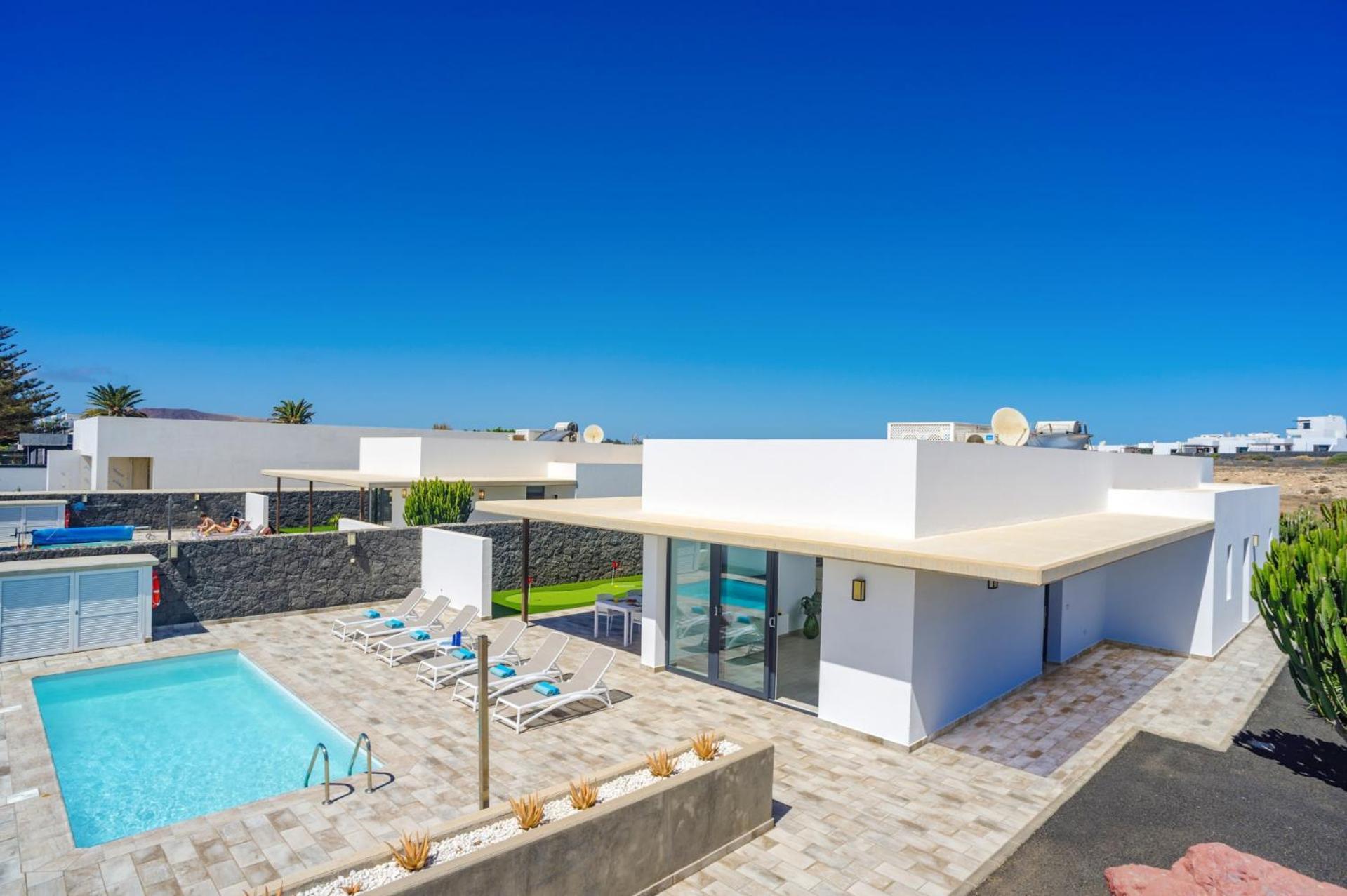 Villa Delioma By *
