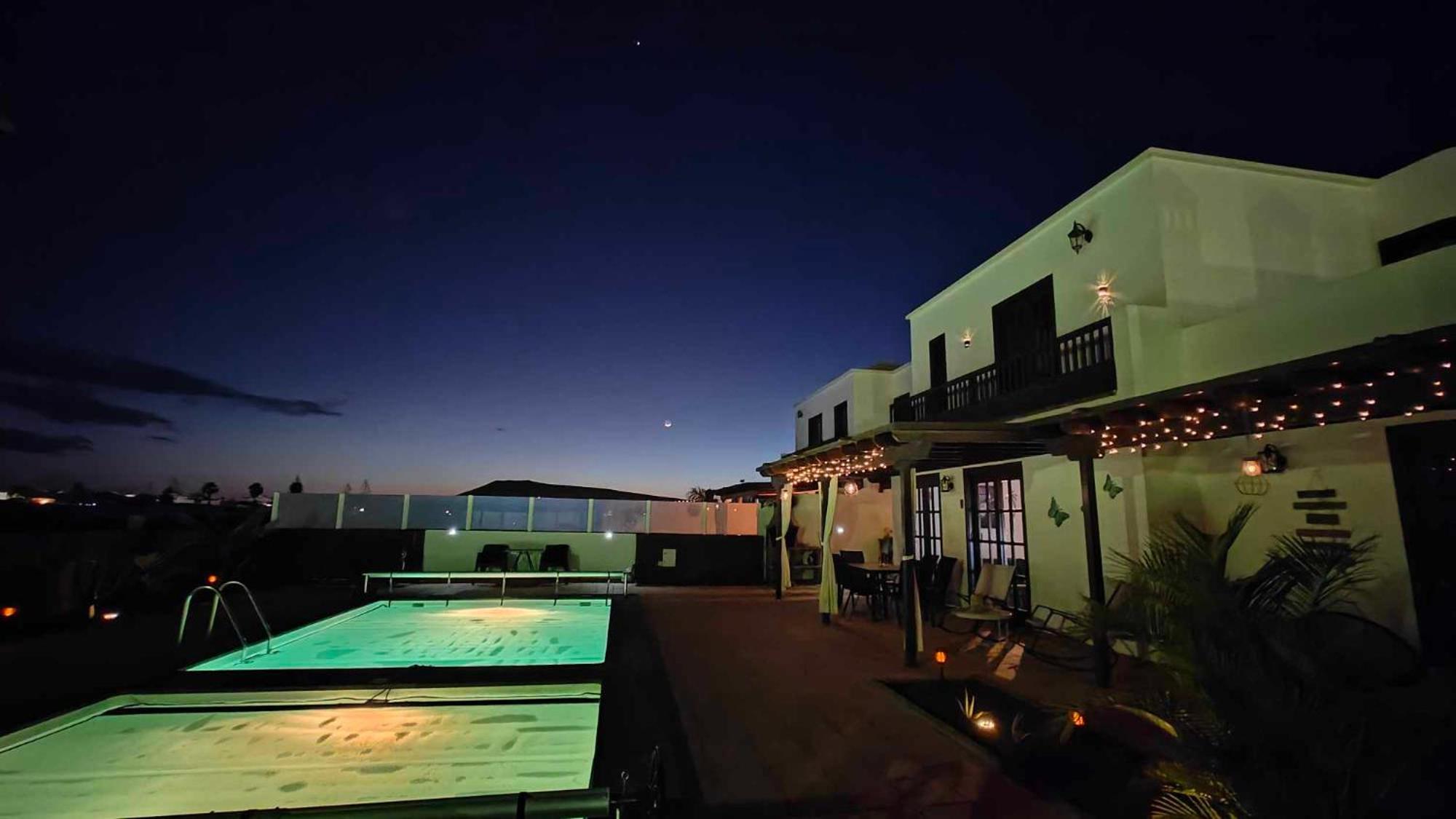 Casa Del Sol Naciente - Heated Pools - Wifi - Uk,be,nl,fr Tv Channels Playa Blanca (Lanzarote)