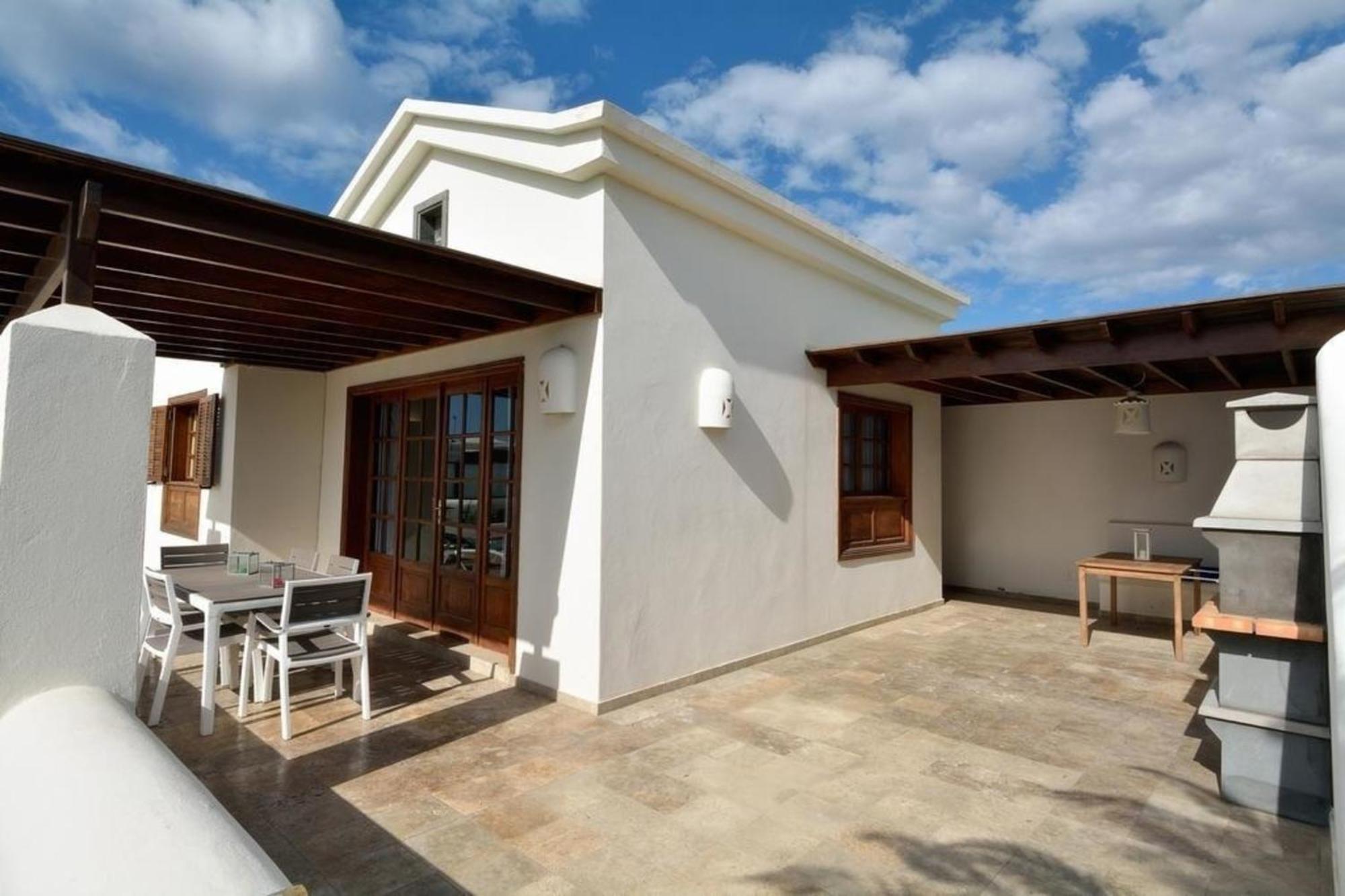 Сasa de vacaciones Private Mit Pool In