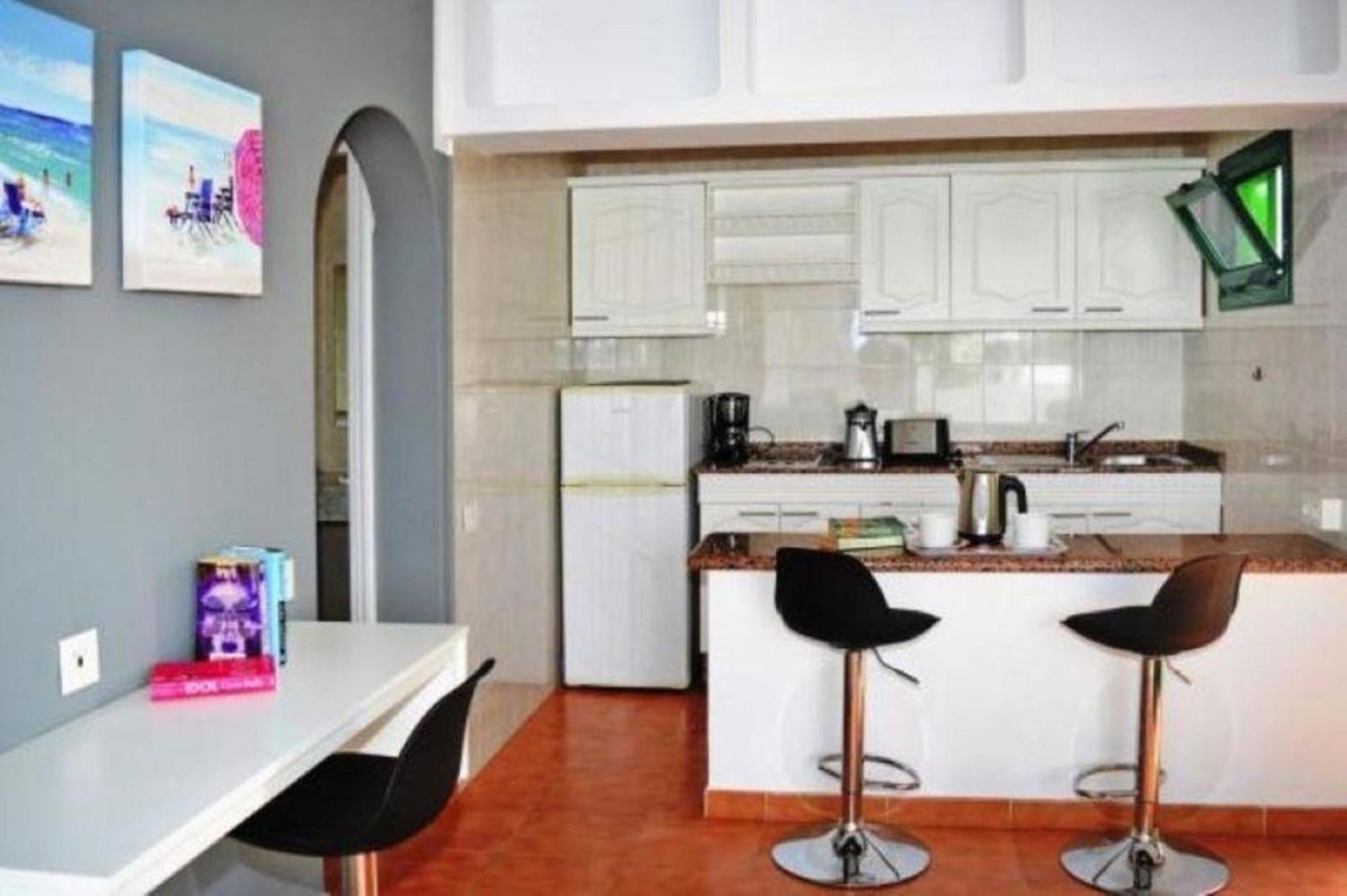 Puerto Del Carmen: Cozy For 3 On Lanzarote's South Coast Puerto del Carmen (Lanzarote)