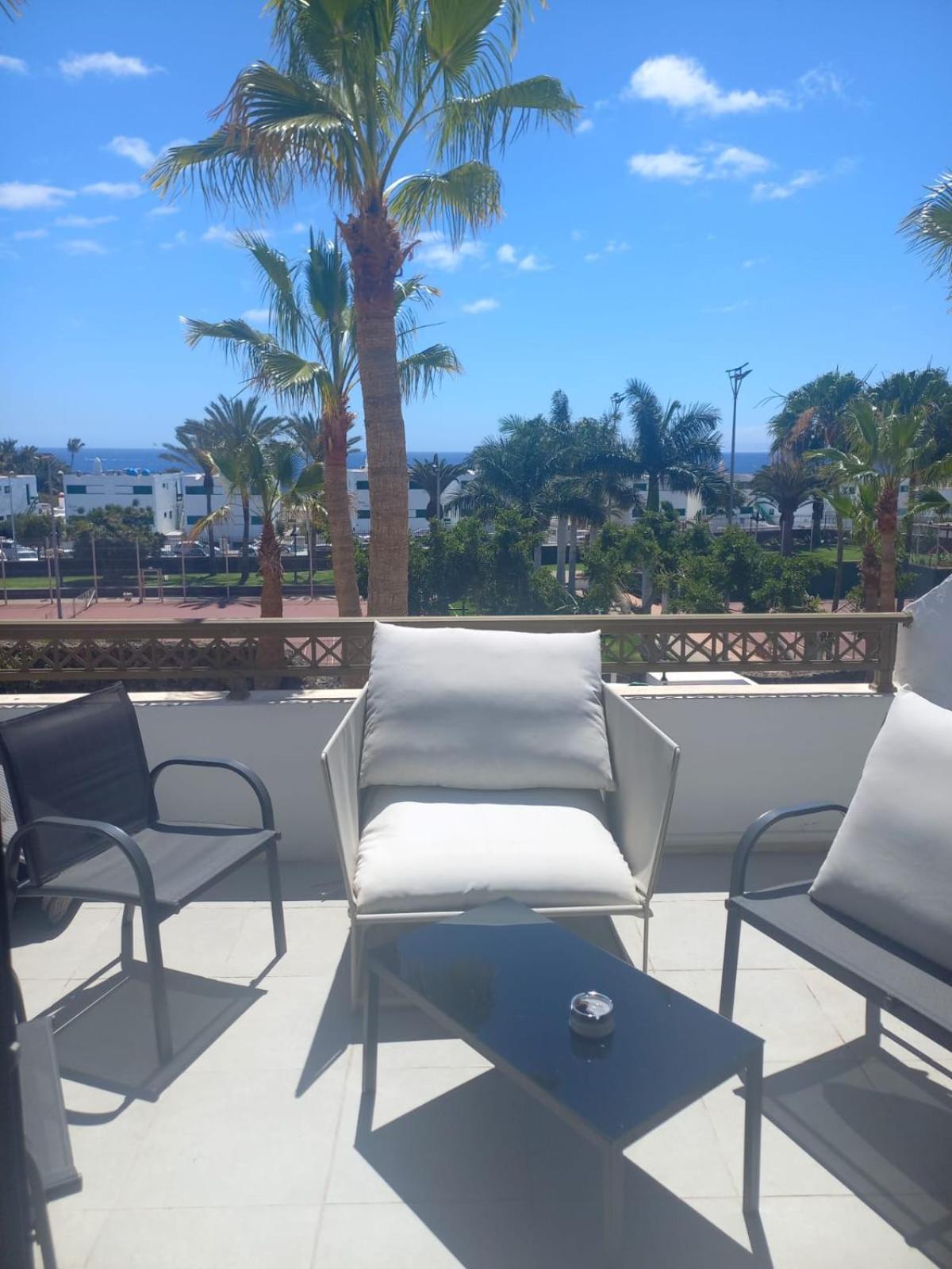 Club Del Mar No.8 * Puerto del Carmen (Lanzarote)