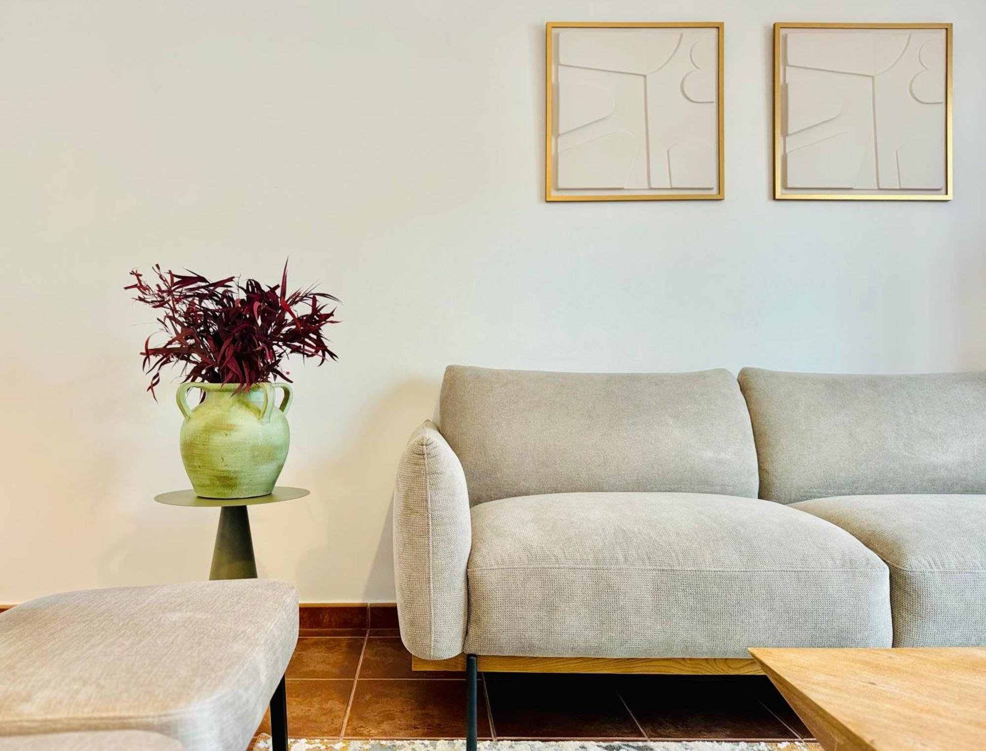 Villa Canaryislandshost I White *