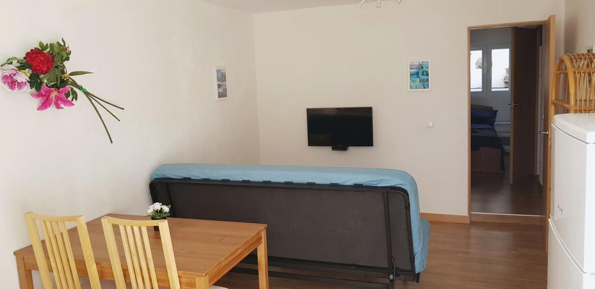 Kleine Mit Pool, Spielplatz & Boule Im Zentrum Apartamento