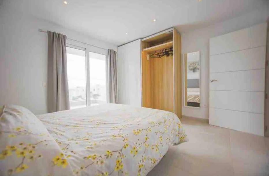 Renata With Private Heated Pool And Hot Tub Villa