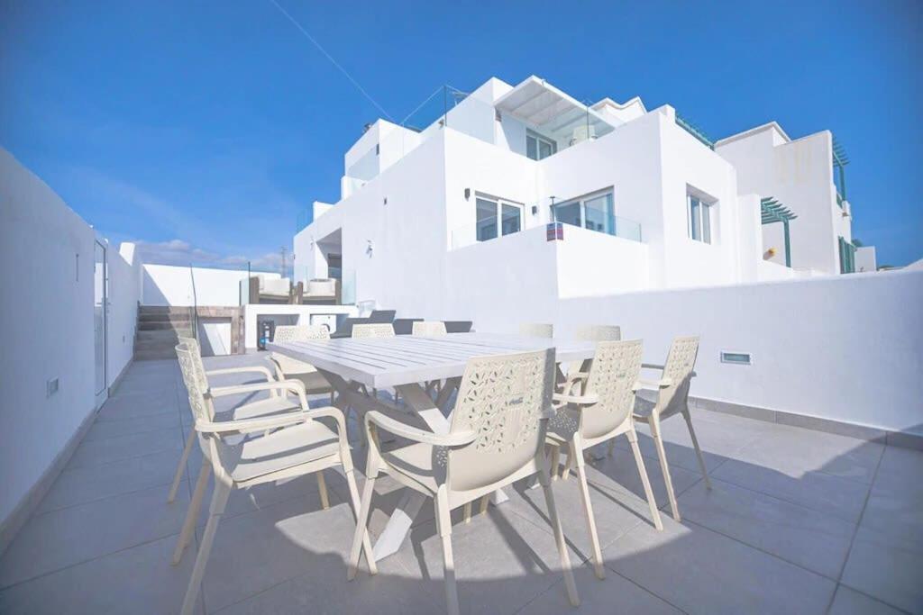 Villa Renata With Private Heated Pool And Hot Tub