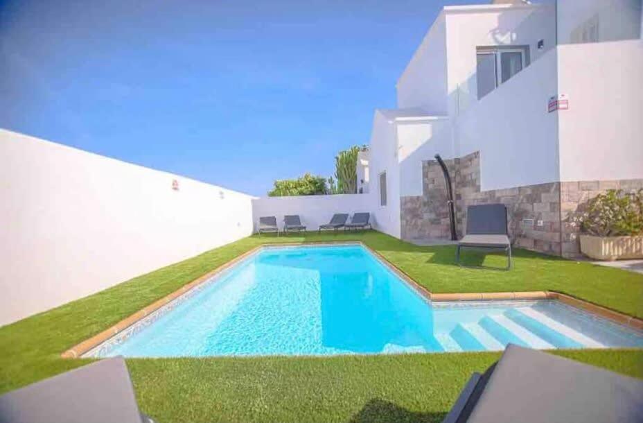Renata With Private Heated Pool And Hot Tub Villa