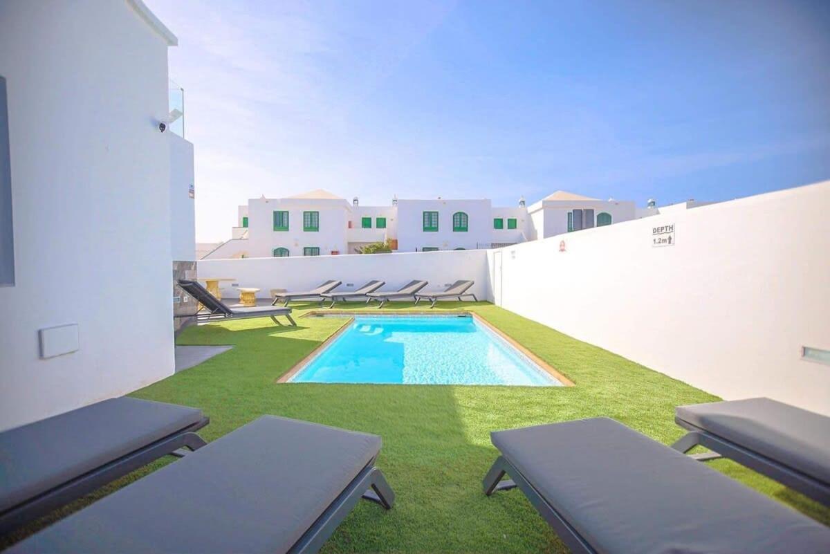 Renata With Private Heated Pool And Hot Tub Villa *