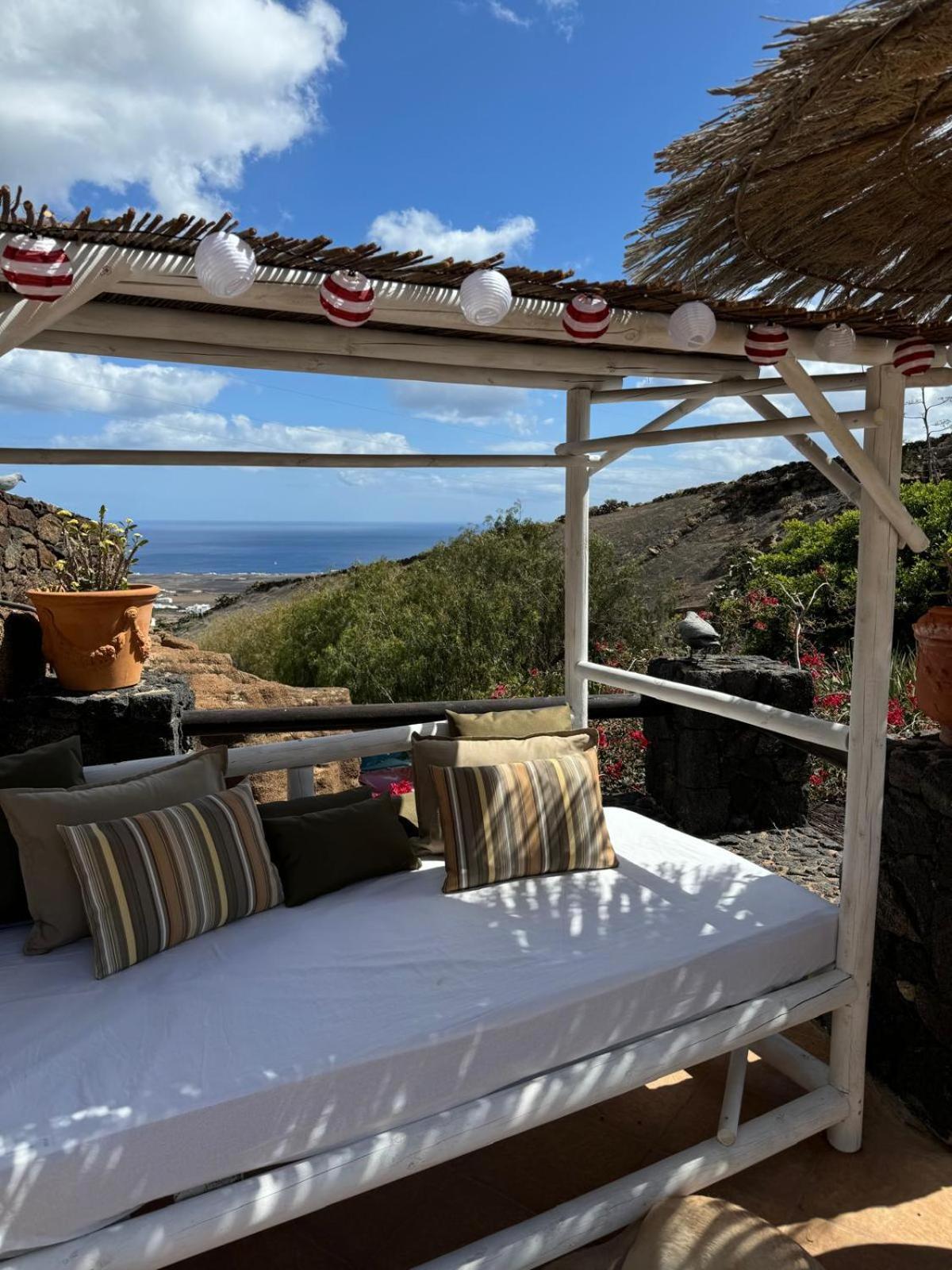 Holiday home Castillo Lanzarote Winni - Luxury - Pet Friendly With Heated Pool *