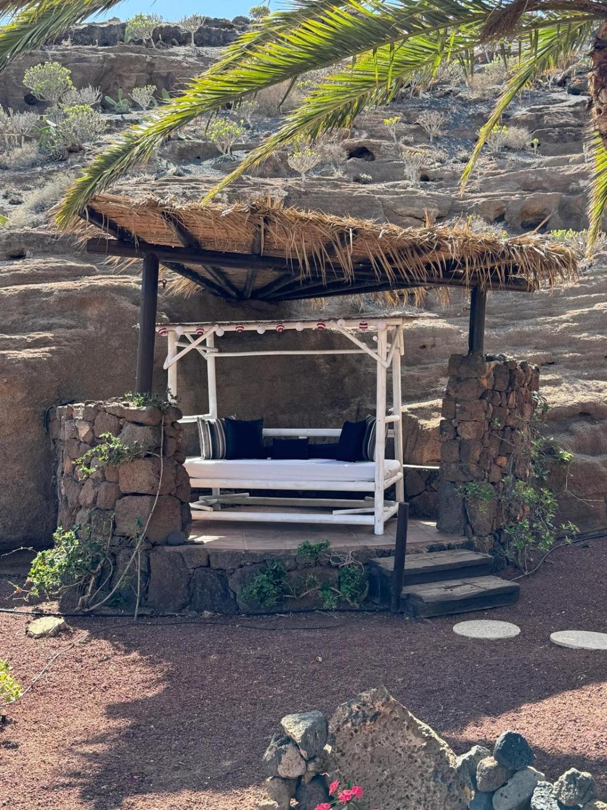 Castillo Lanzarote Winni - Luxury - Pet Friendly With Heated Pool