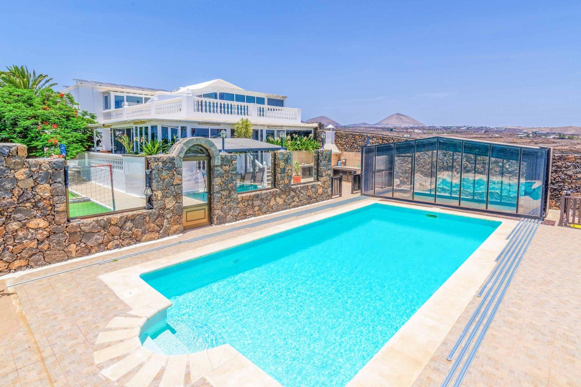 Villa Cervera Puerto del Carmen (Lanzarote)