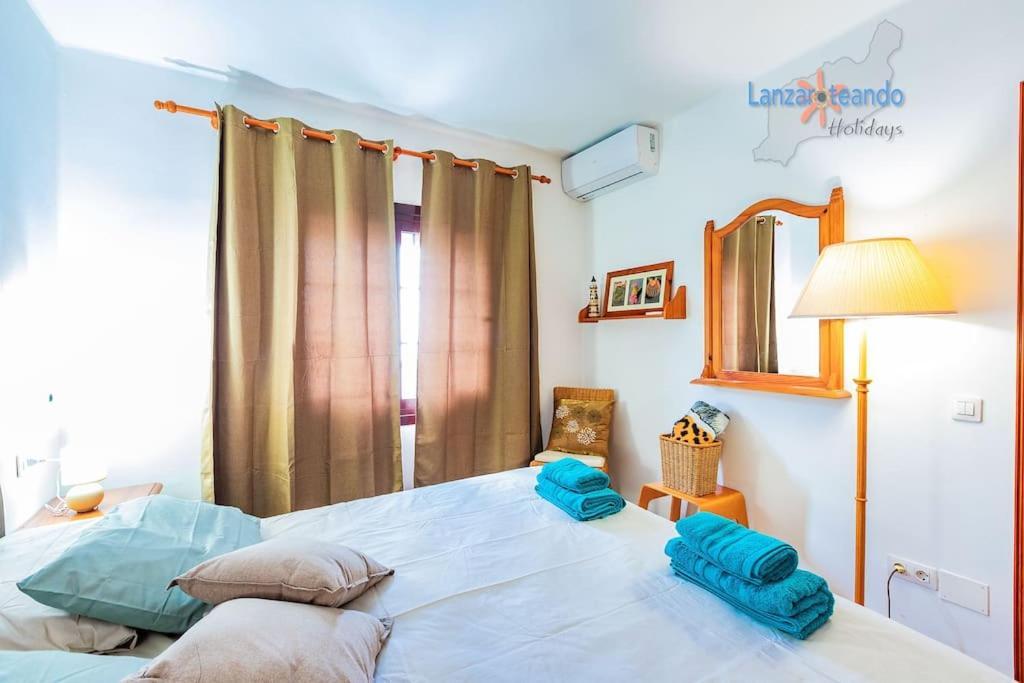 Apartment Casita El Faro En Playa Bastian Aircon In The Bedrooms Vv