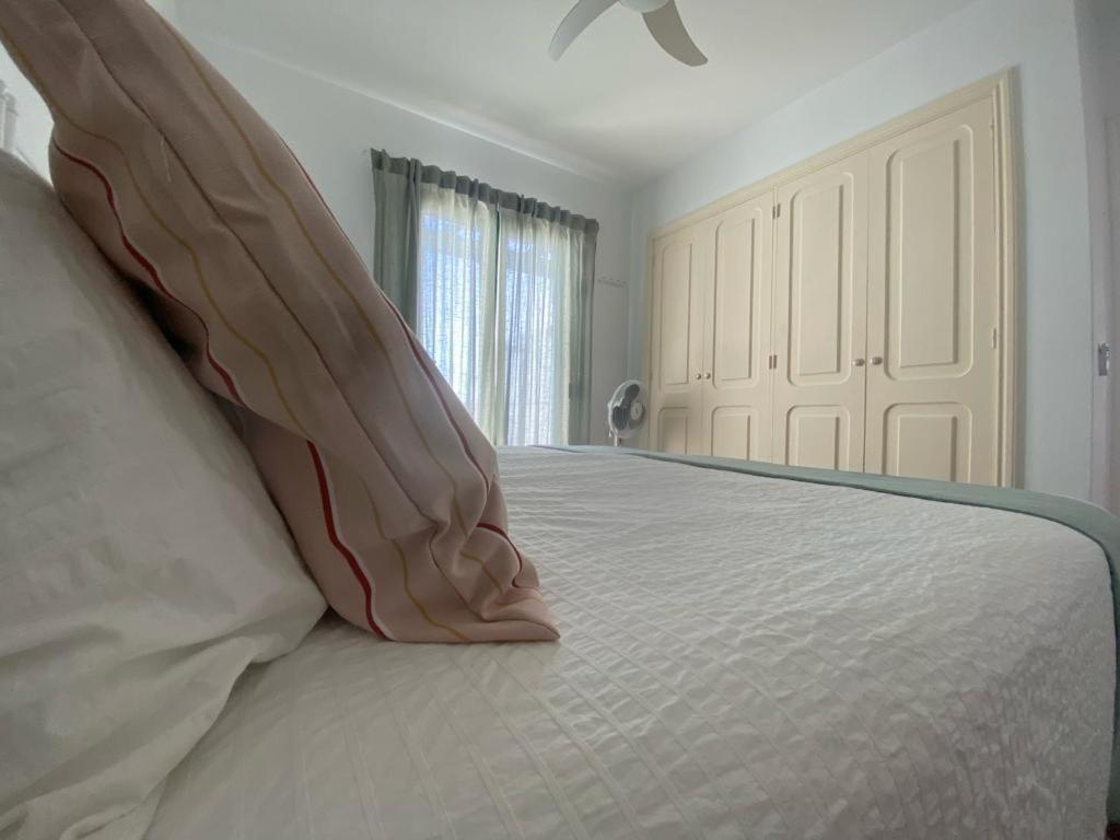 Gabriela Sea View
