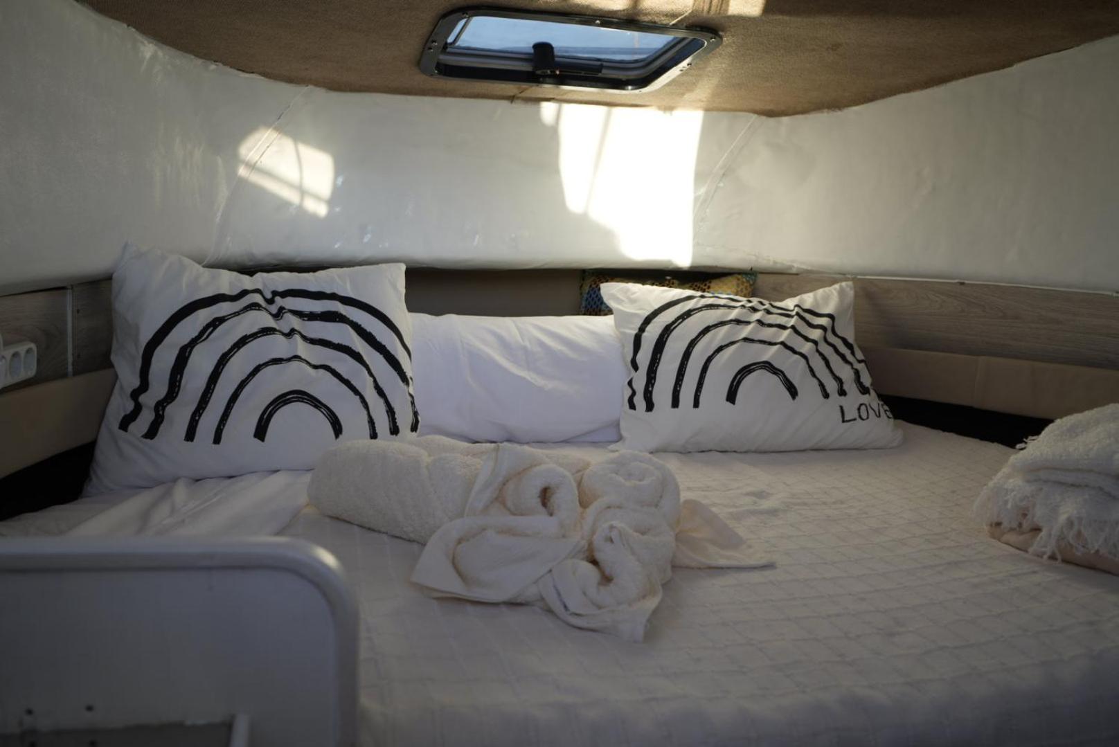Hotel en barco Night At Sea *
