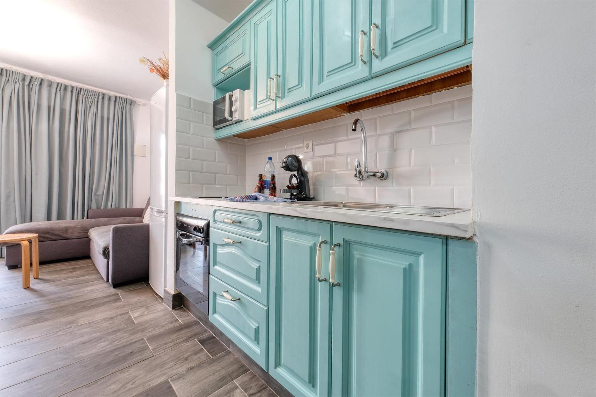 Casa Emilia-close To Amenities And The Holiday home *