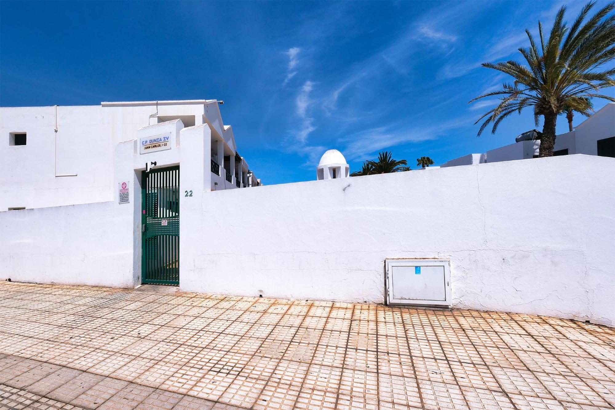 Casa Emilia-close To Amenities And The Puerto del Carmen (Lanzarote)