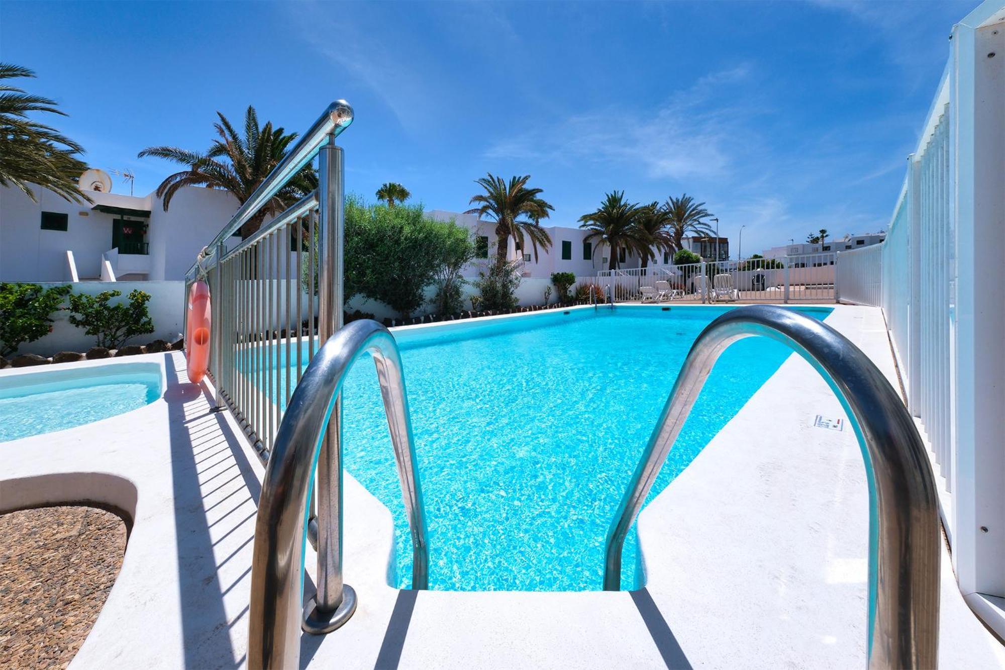 Casa Emilia-close To Amenities And The *