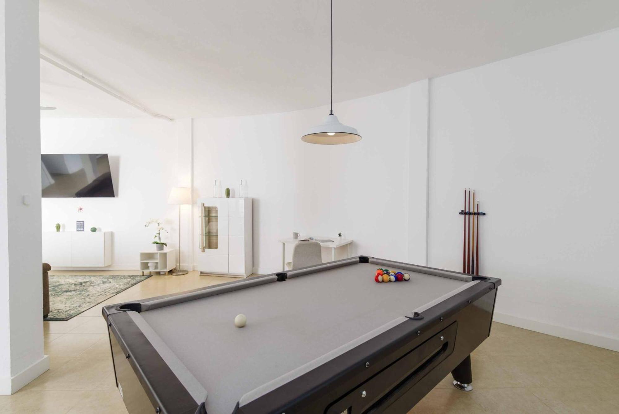 Luar Villa *