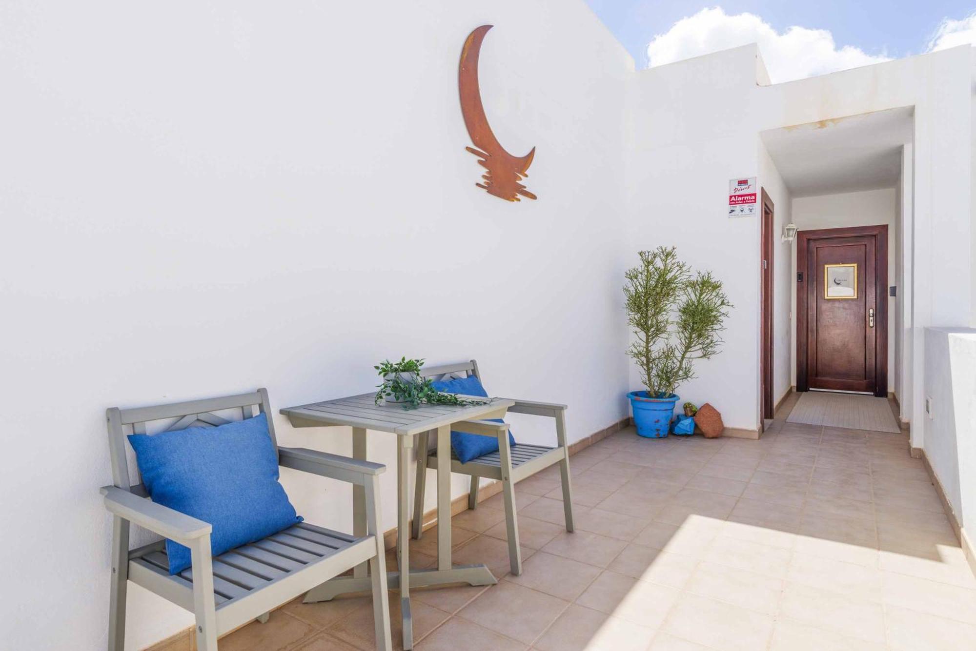 Luar Villa