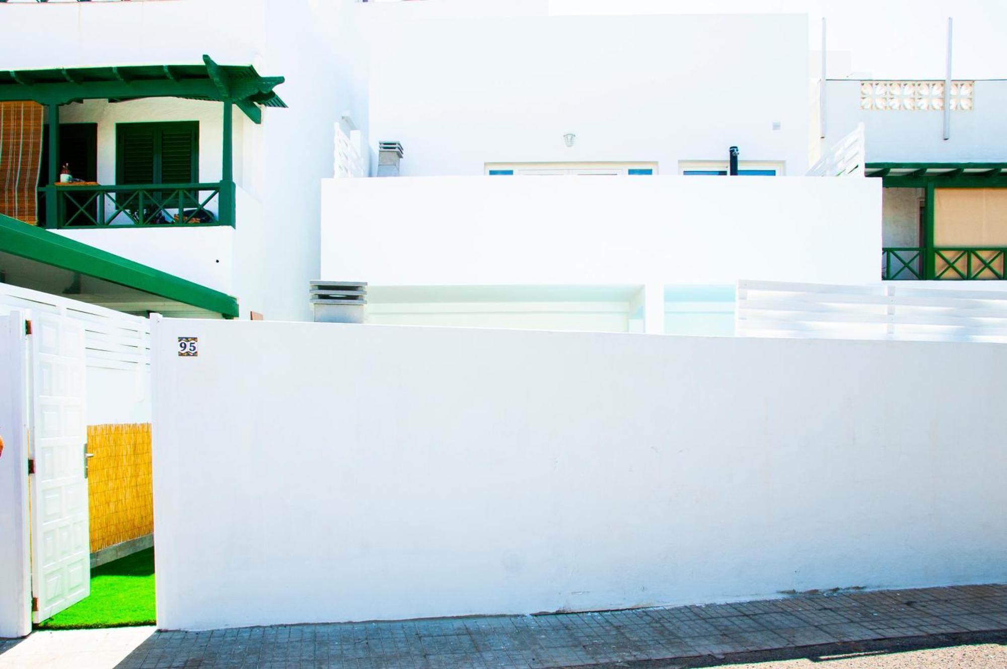 Vibesol Pool Heated House *
