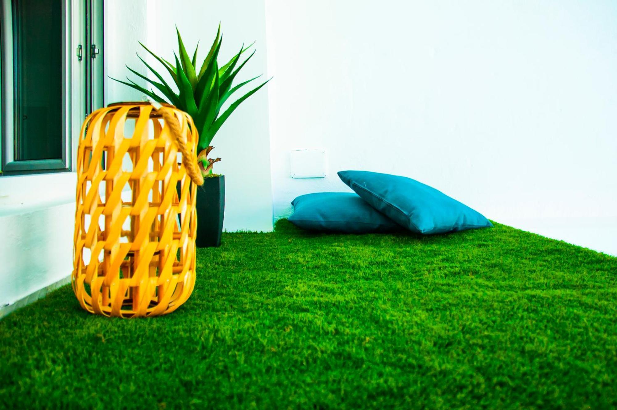 Vibesol Pool Heated House
