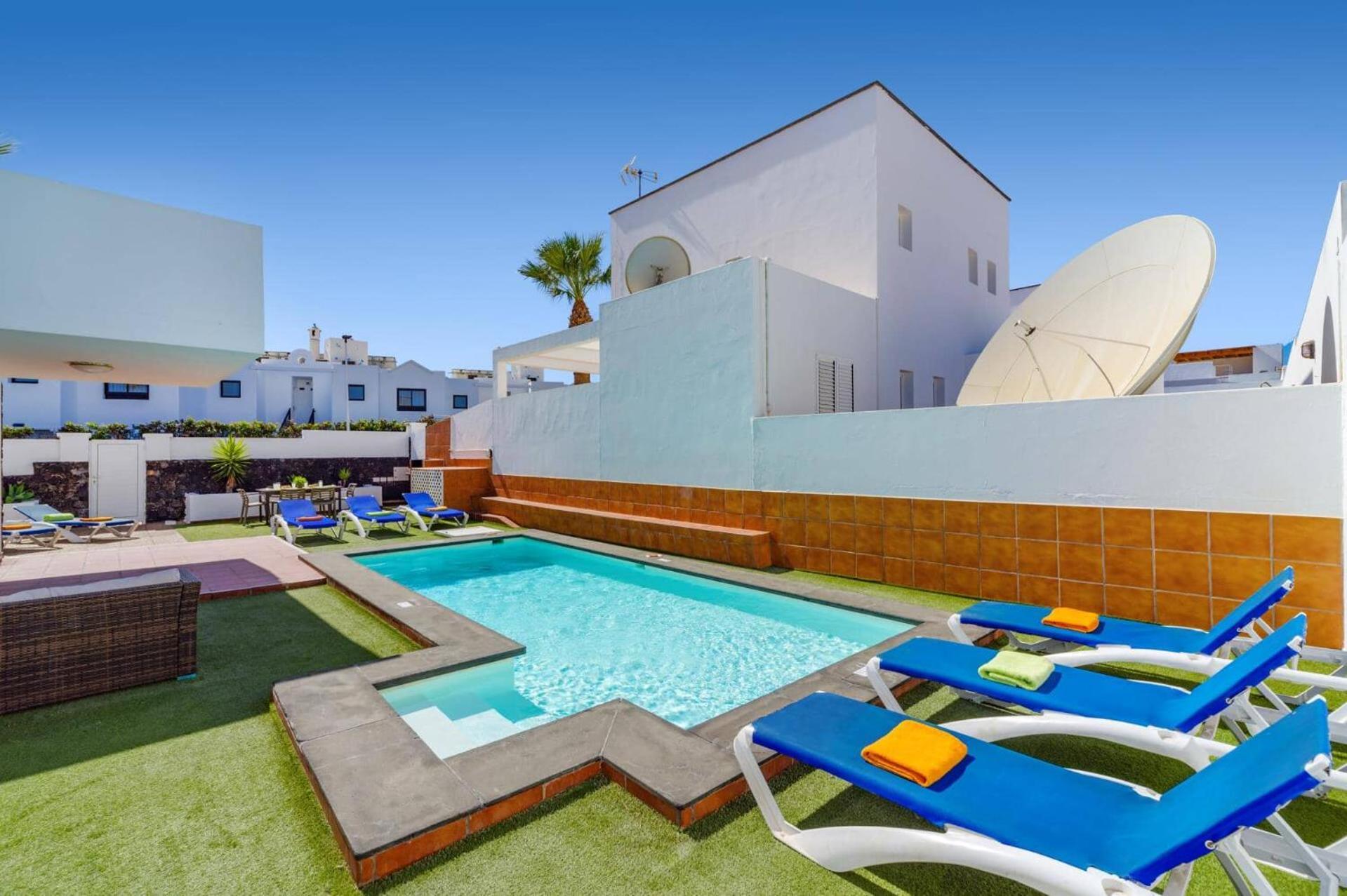 Sol Lanzarote By * Puerto del Carmen (Lanzarote)