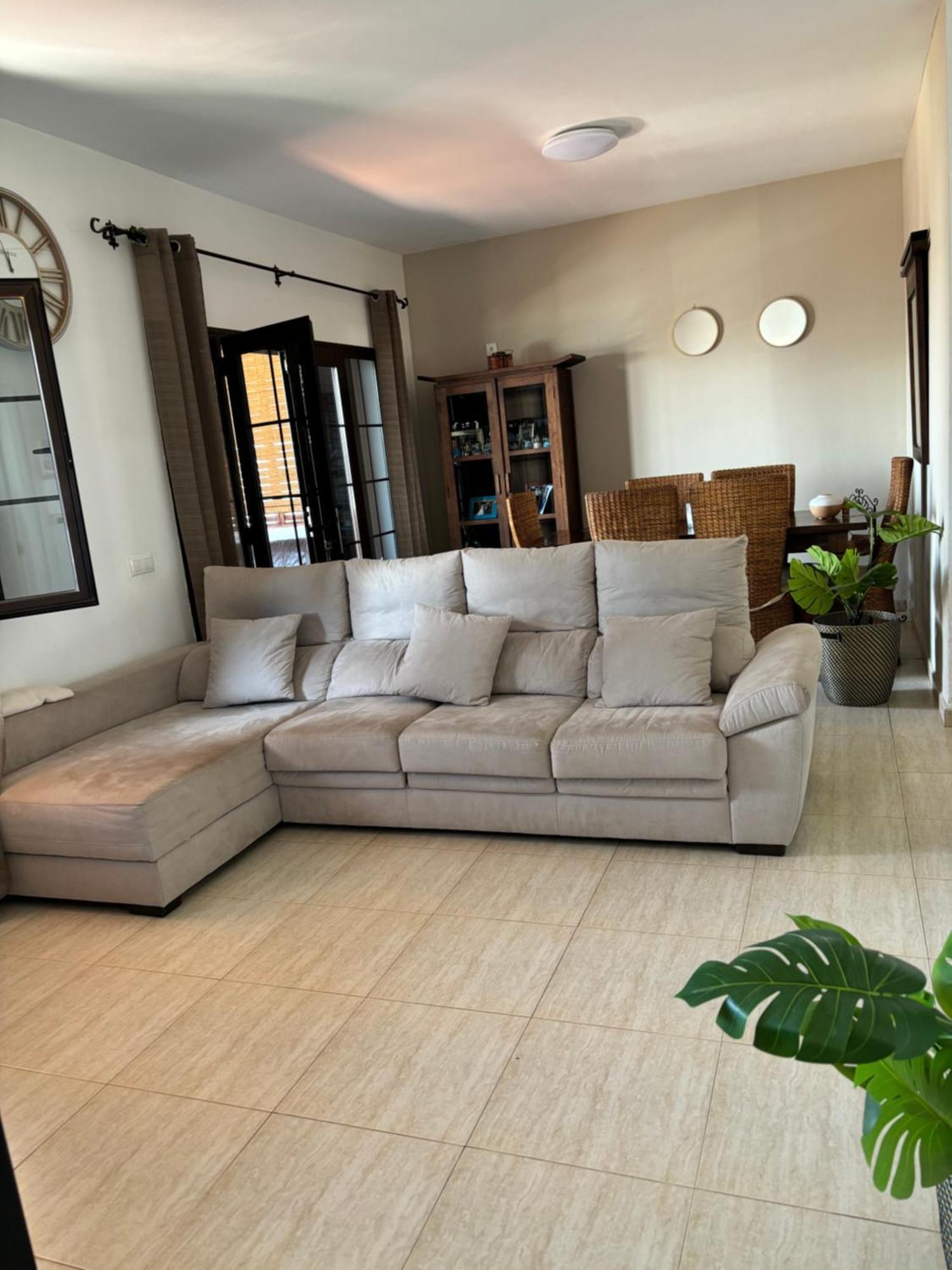 Сasa de vacaciones Casa Amplia Y Moderna De 3 En Complejo Con Piscina Costa Teguise