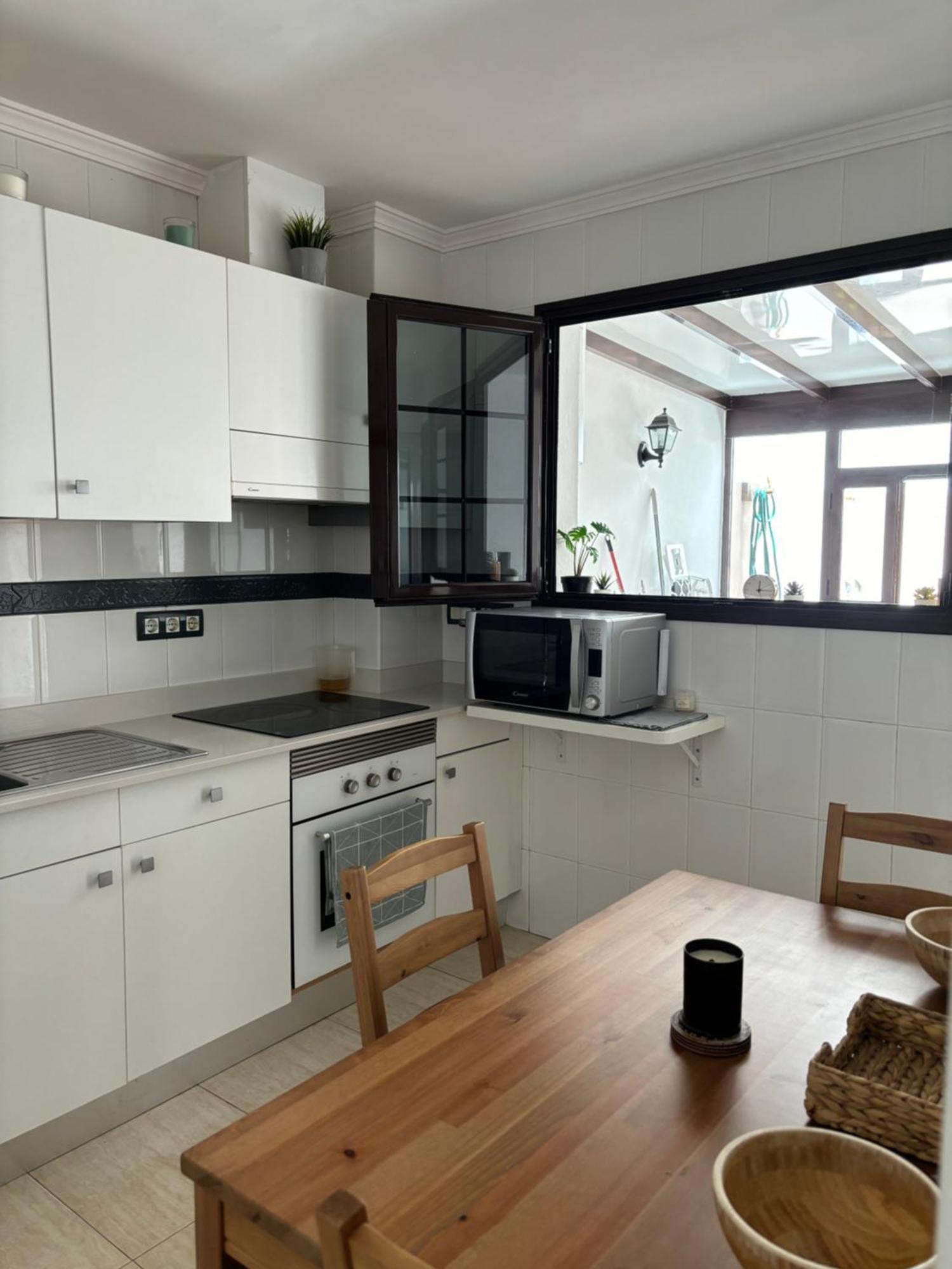 Casa Amplia Y Moderna De 3 En Complejo Con Piscina Сasa de vacaciones Costa Teguise