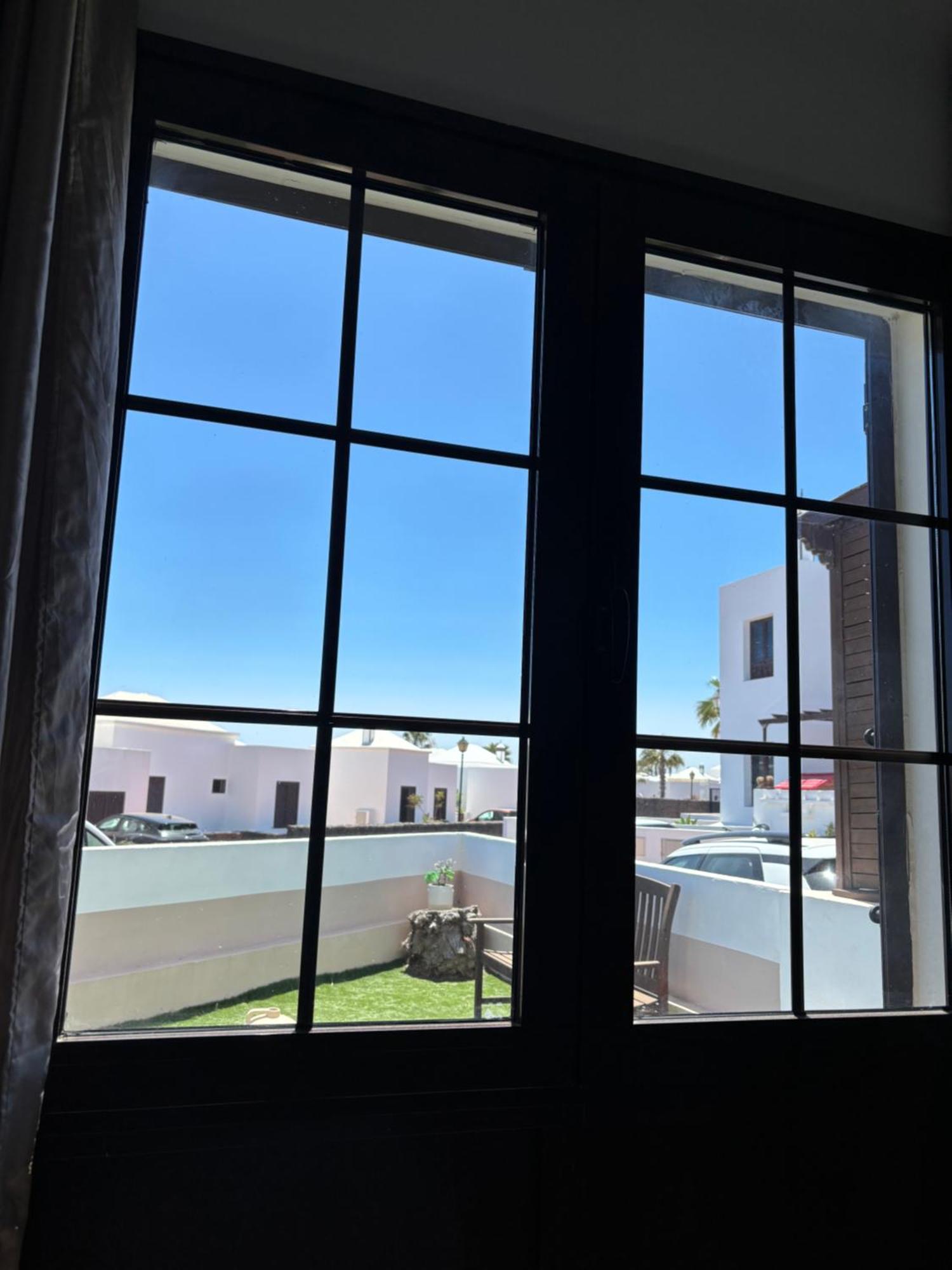 Casa Amplia Y Moderna De 3 En Complejo Con Piscina Сasa de vacaciones