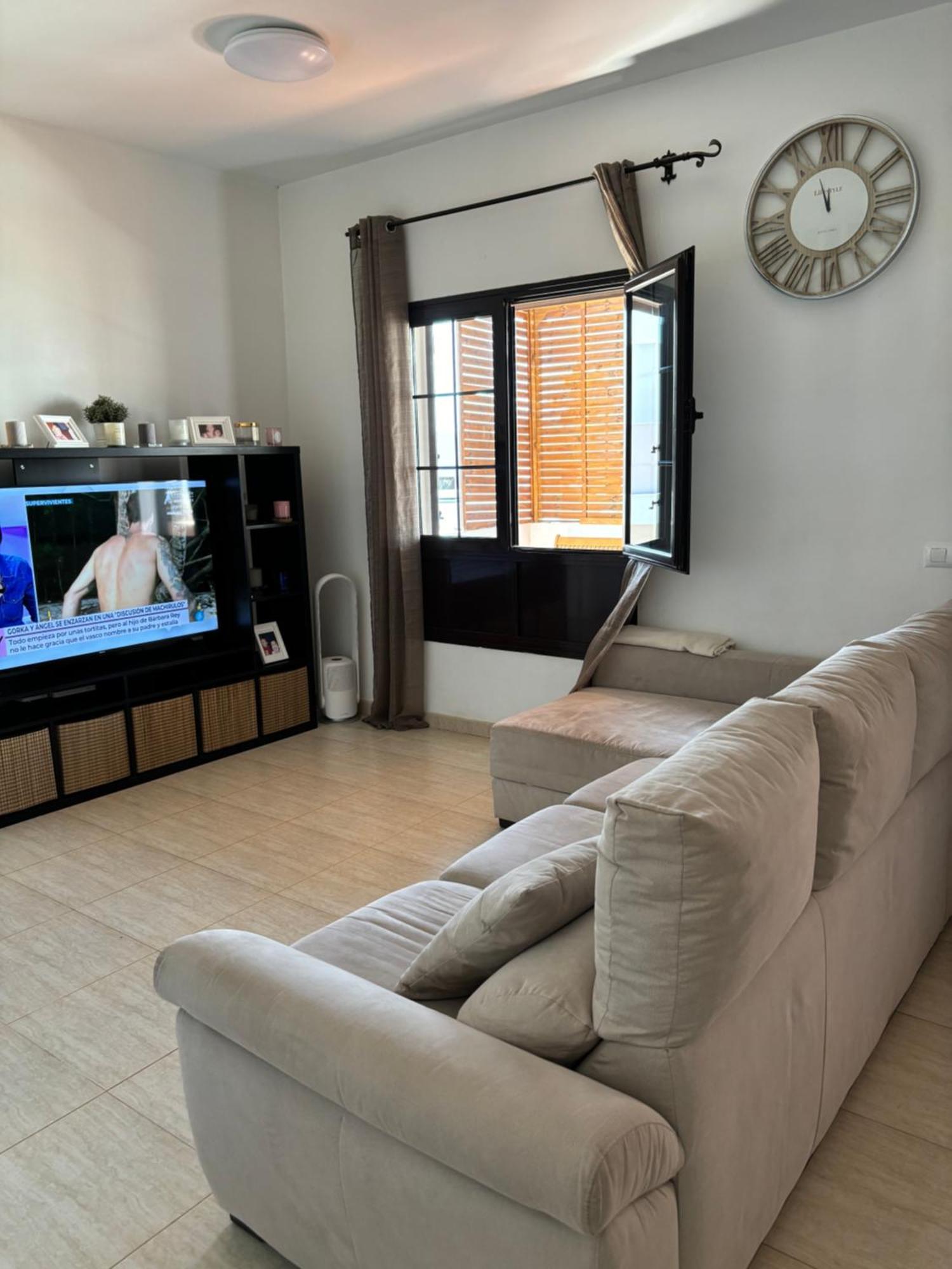 Сasa de vacaciones Casa Amplia Y Moderna De 3 En Complejo Con Piscina *