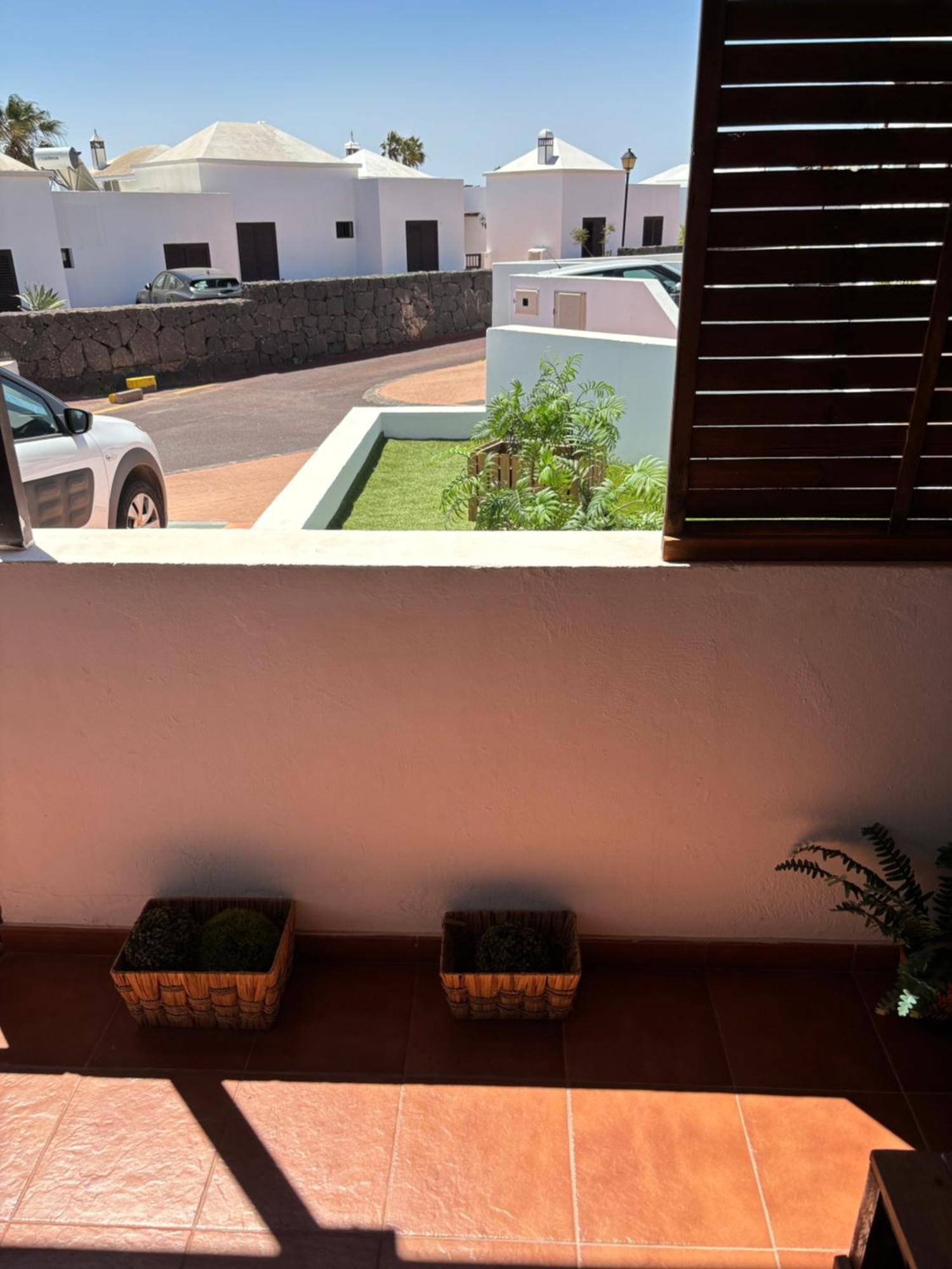 Сasa de vacaciones Casa Amplia Y Moderna De 3 En Complejo Con Piscina Costa Teguise