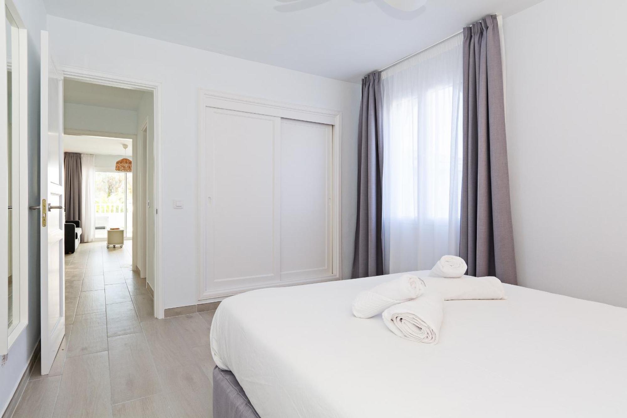 Palmeras - Pool & Terrace - Next To Apartamento *