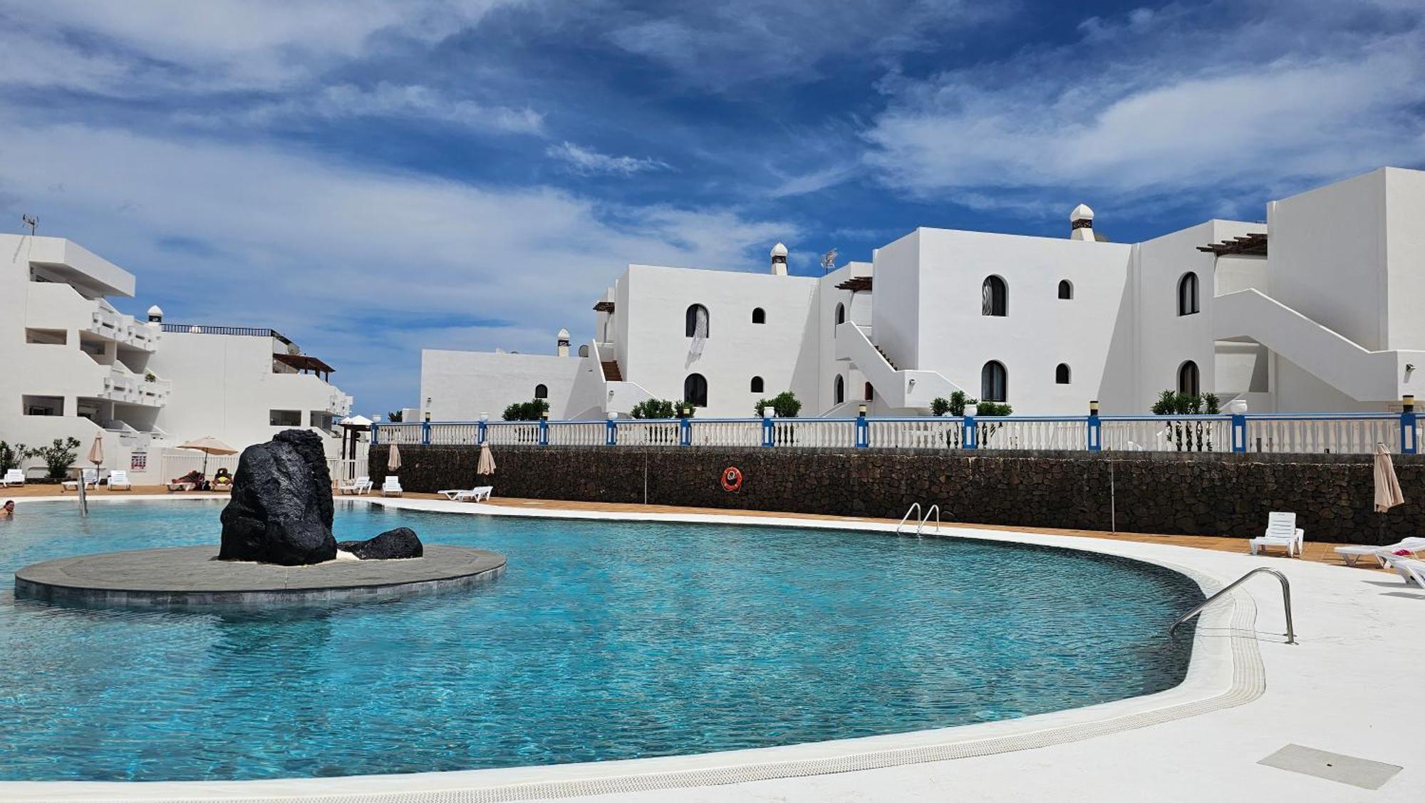 Con Piscina A 500m De La Playa Apartamento