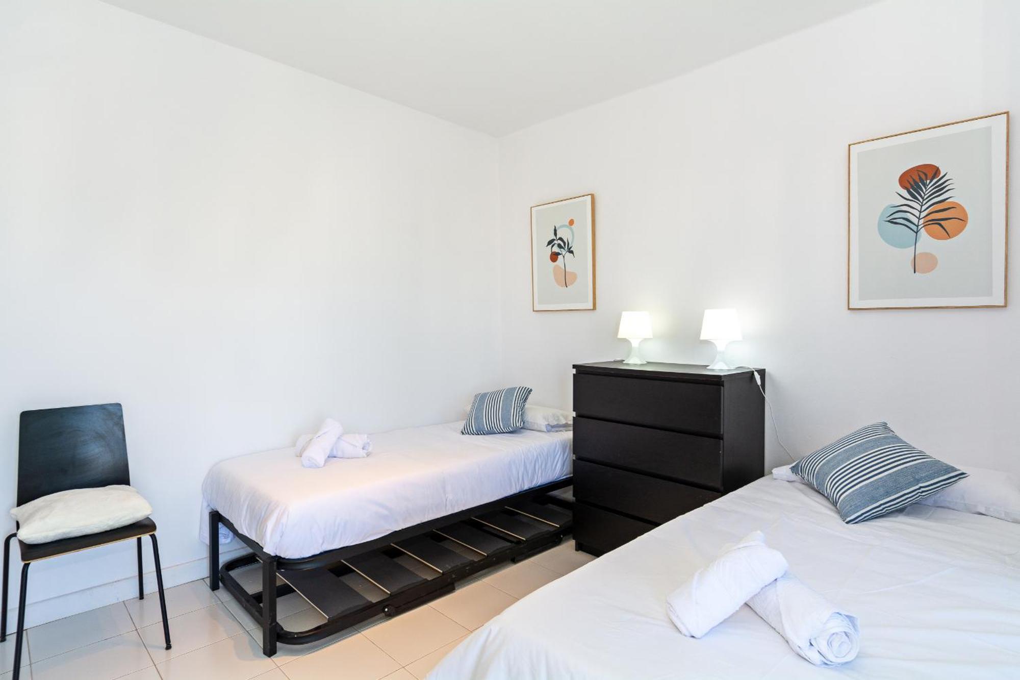 Tuscan Seaviews - 2br Pool & Terrace