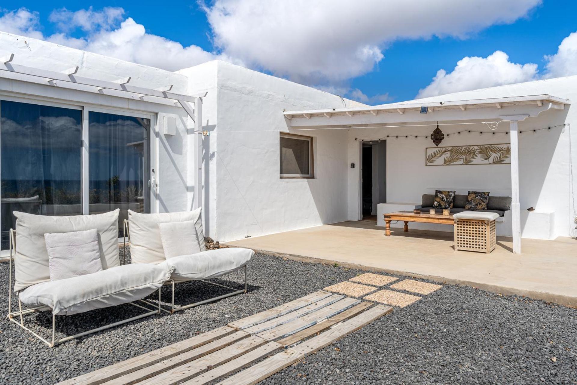 Casa Leonida Ocean Volcano House Holiday home