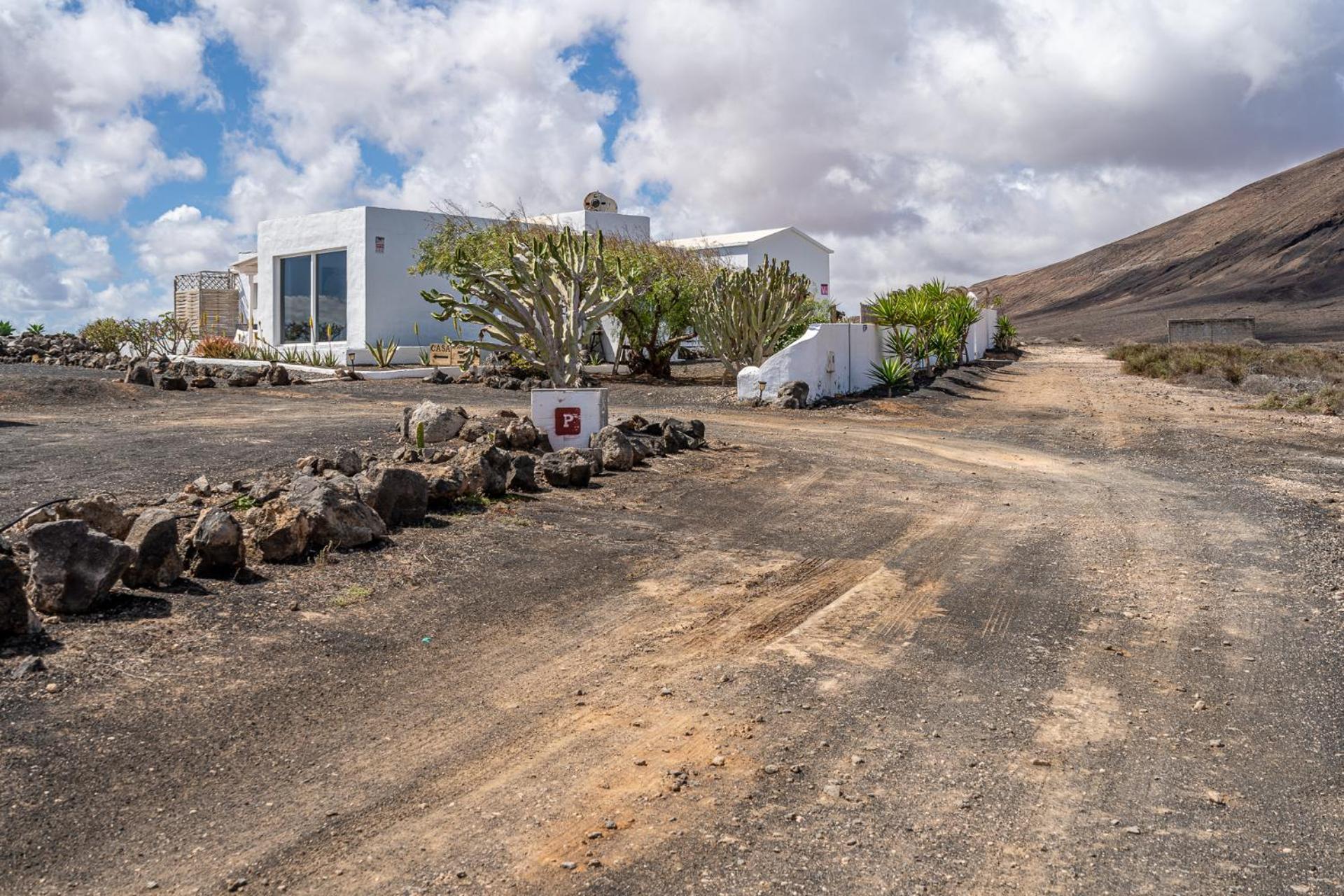 Casa Leonida Ocean Volcano House *