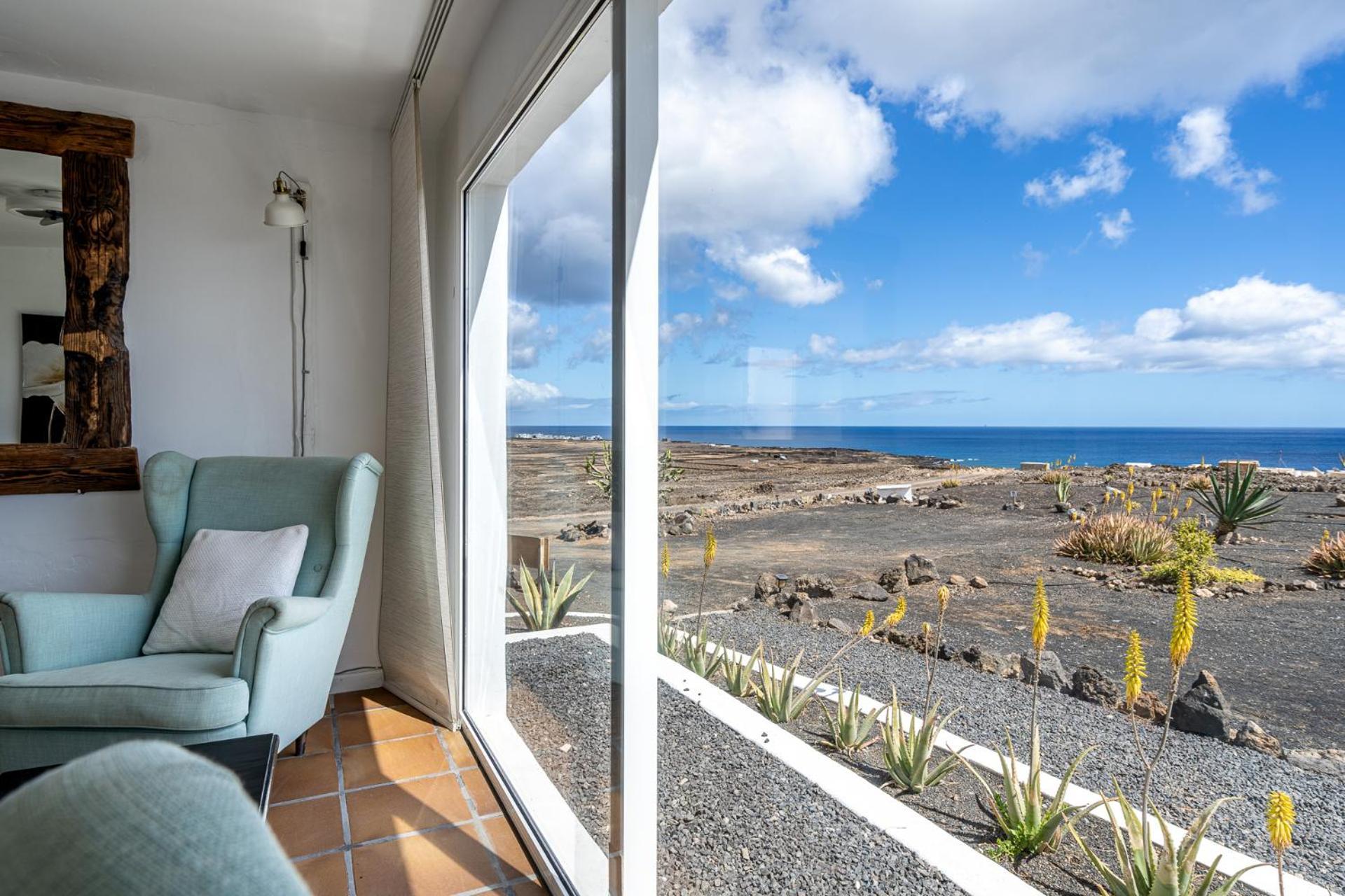 Casa Leonida Ocean Volcano House Holiday home