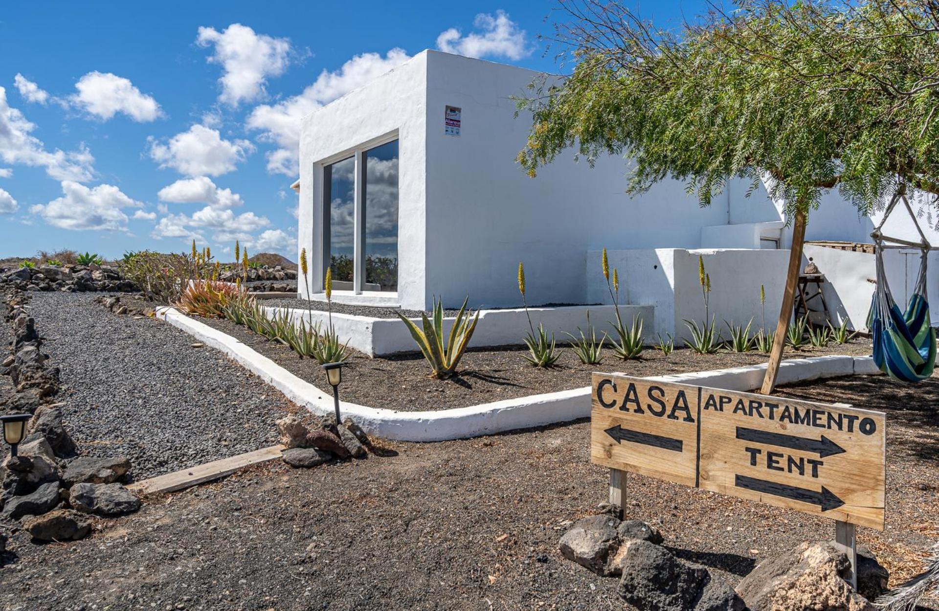 Casa Leonida Ocean Volcano House Holiday home *